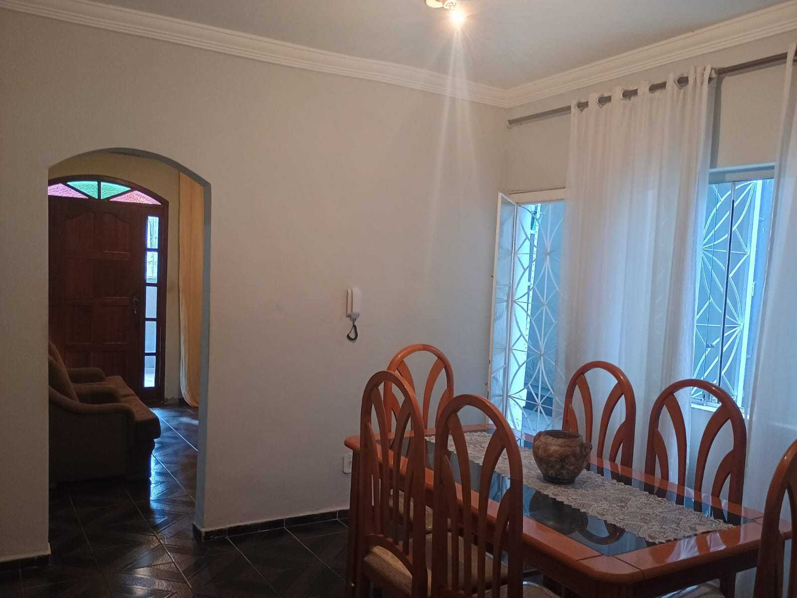 Casa à venda com 3 quartos, 370m² - Foto 19