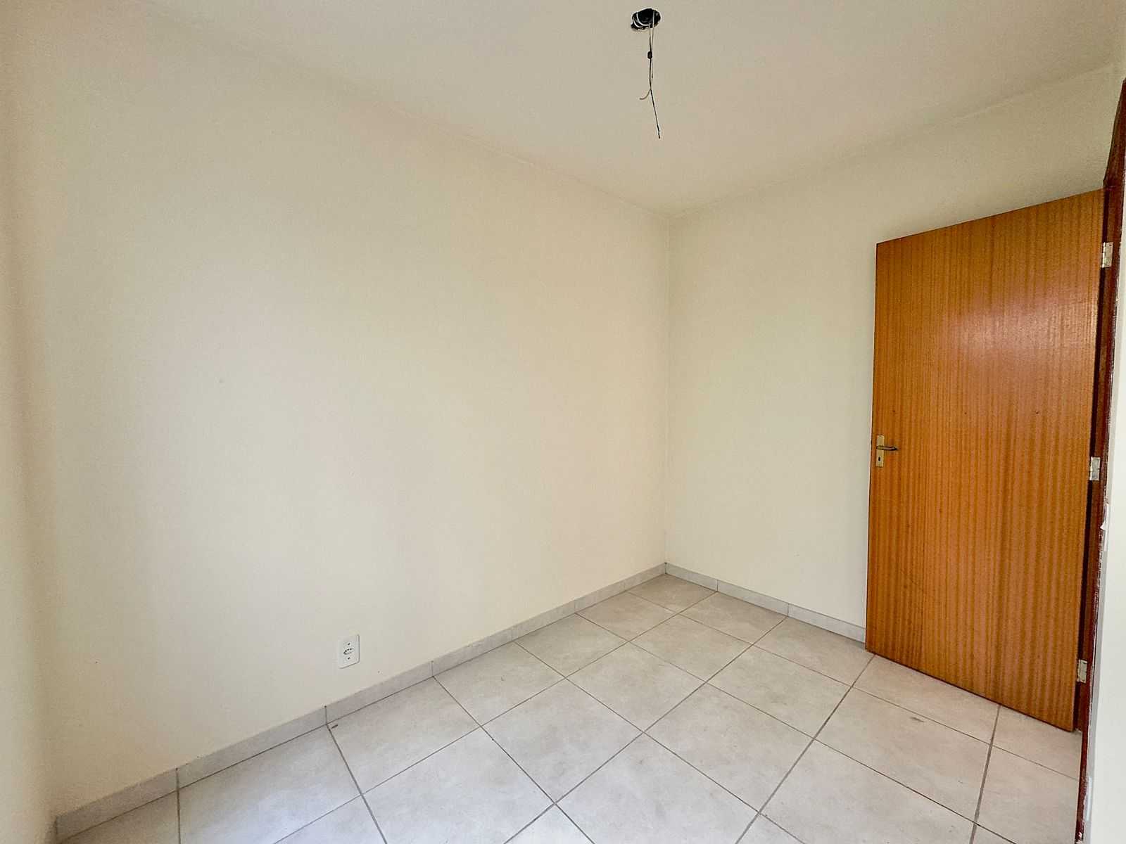 Apartamento à venda com 2 quartos, 60m² - Foto 14