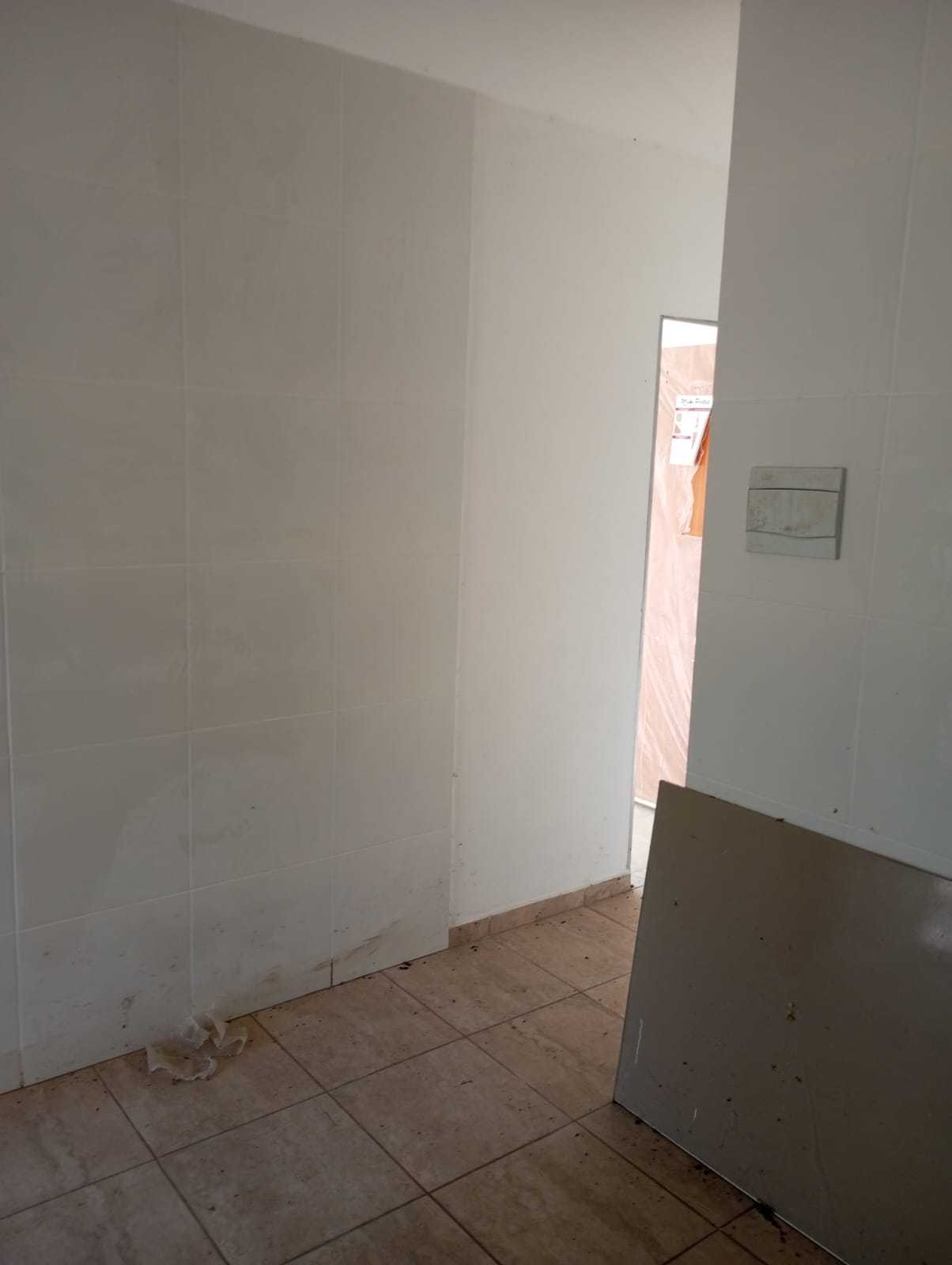 Casa à venda com 2 quartos, 250m² - Foto 5