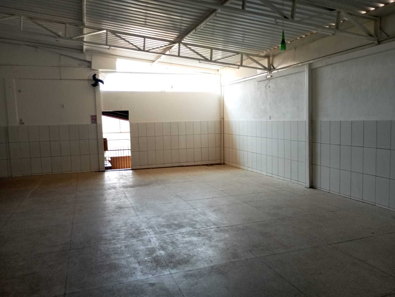 Depósito-Galpão-Armazém para alugar, 300m² - Foto 3