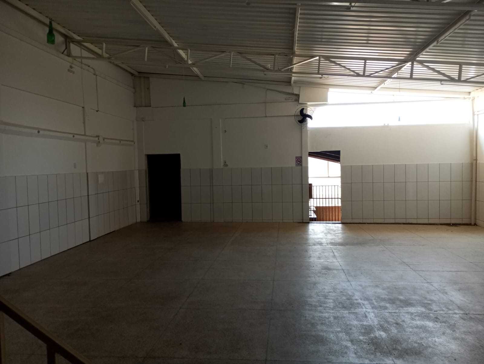 Depósito-Galpão-Armazém para alugar, 300m² - Foto 5