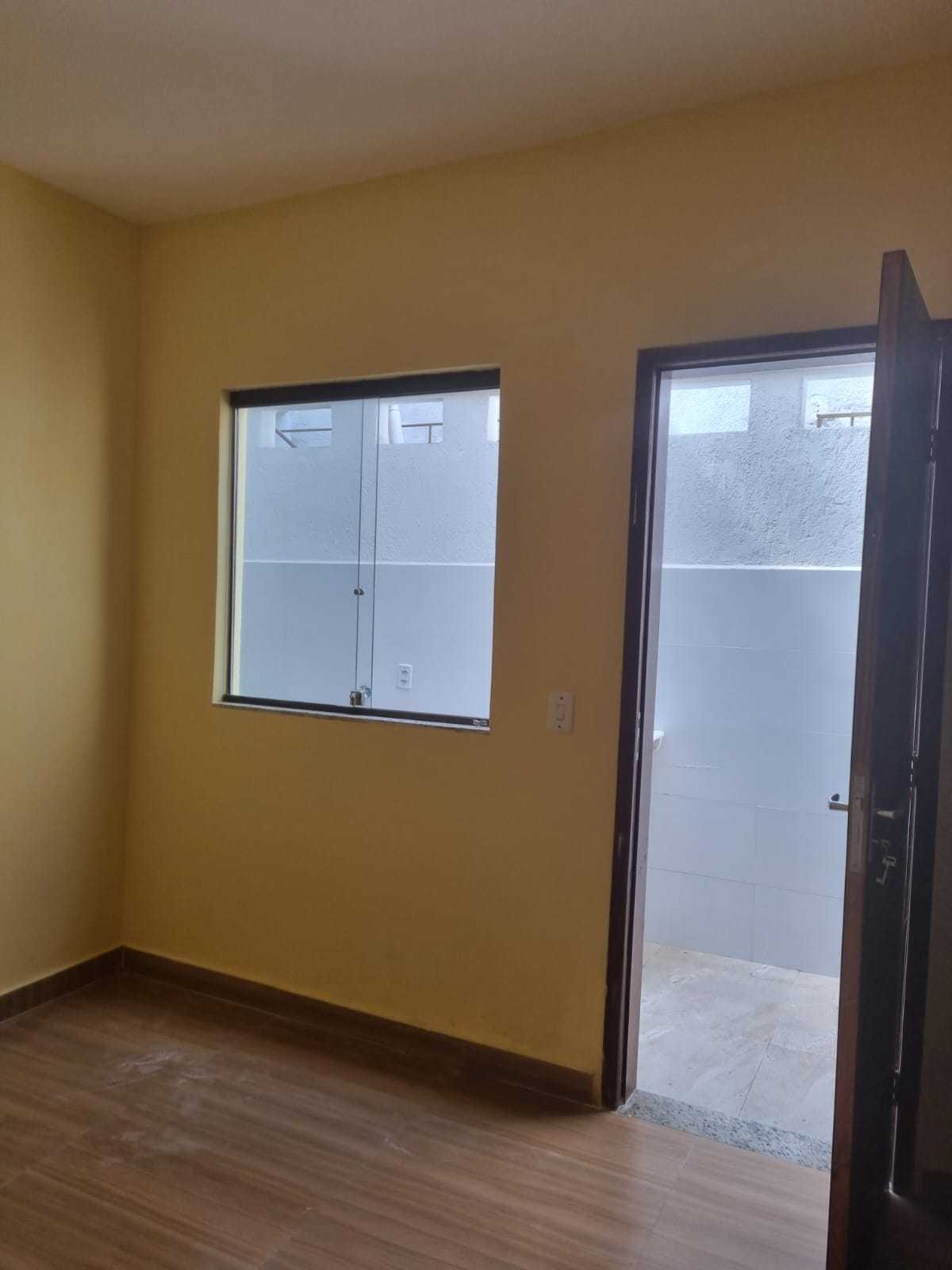 Casa para alugar com 2 quartos, 220m² - Foto 2