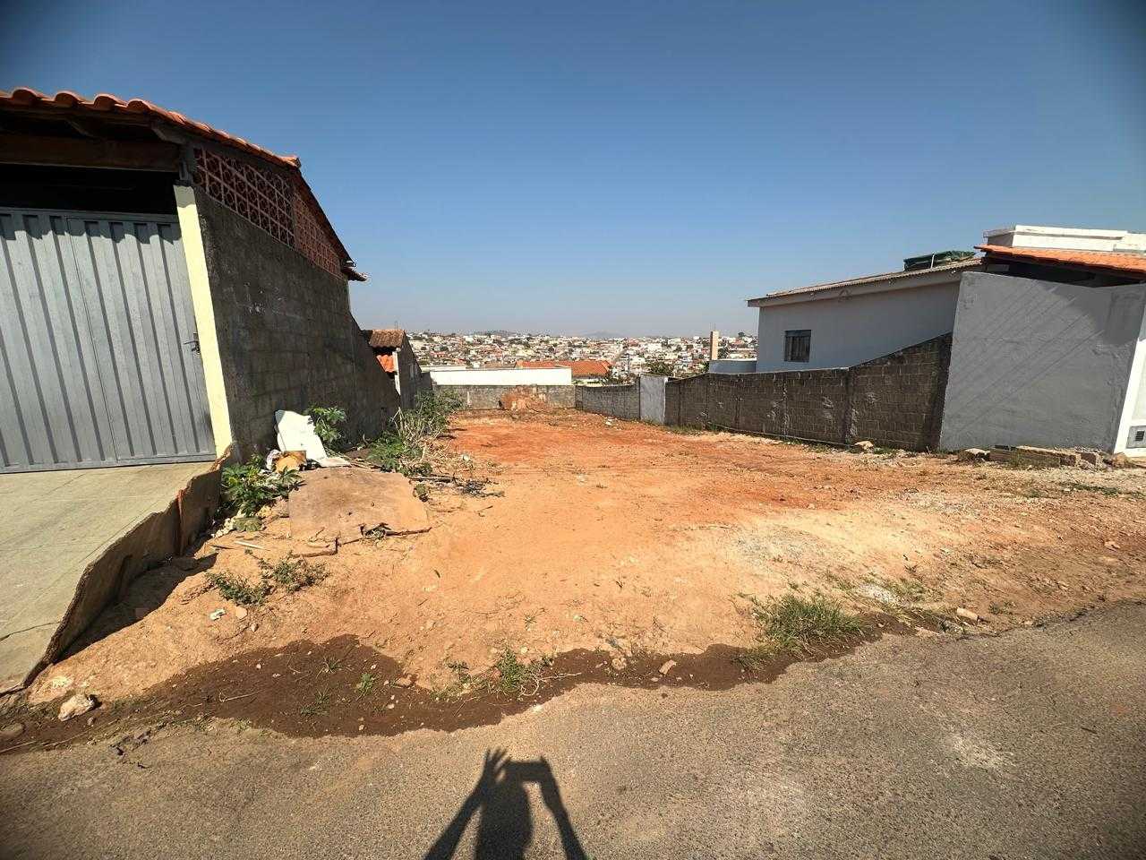 Terreno à venda, 360m² - Foto 3