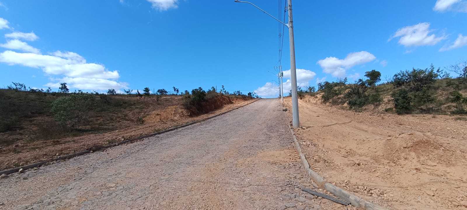 Terreno à venda, 1000m² - Foto 2