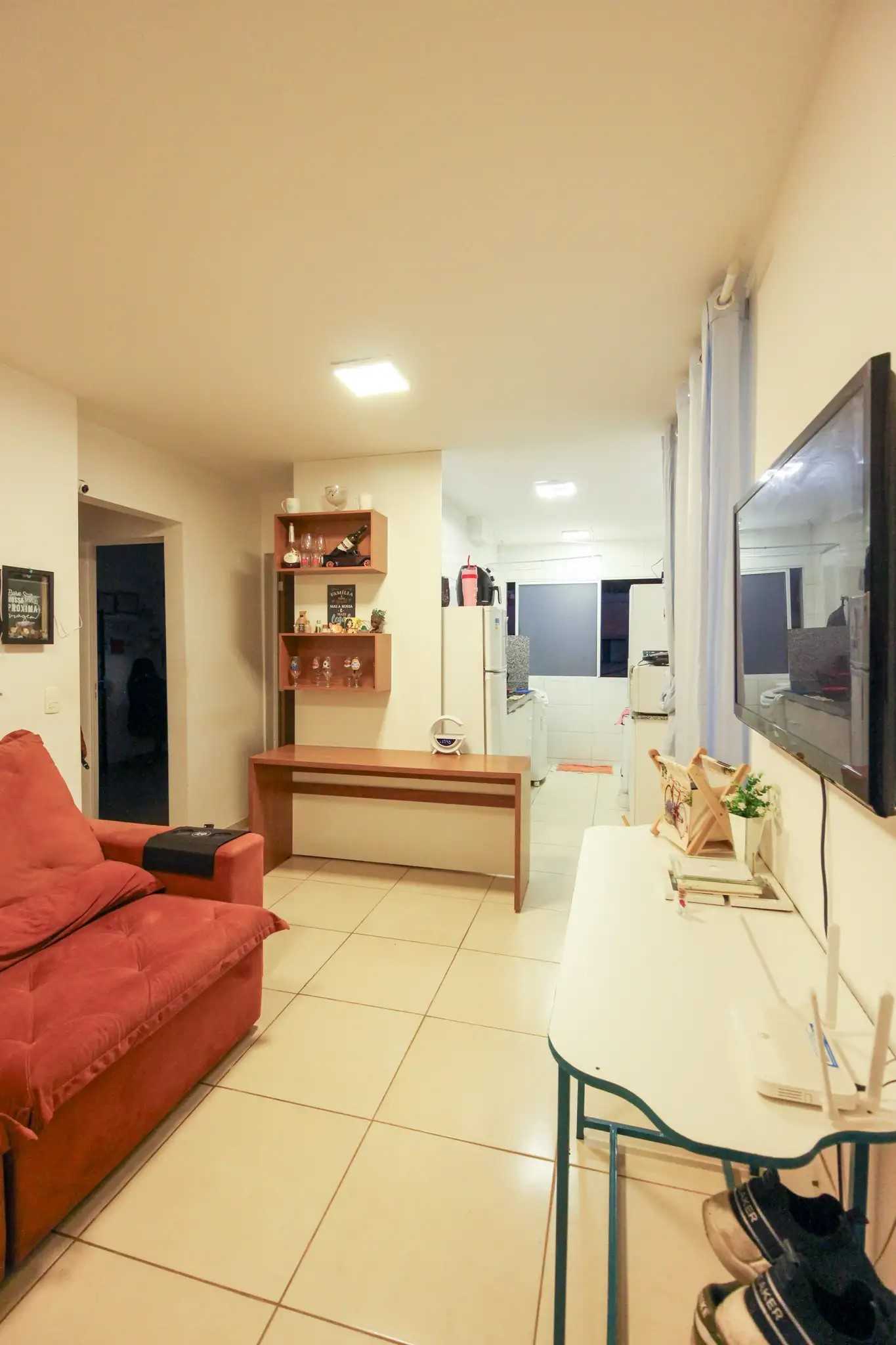 Apartamento à venda com 2 quartos, 55m² - Foto 2