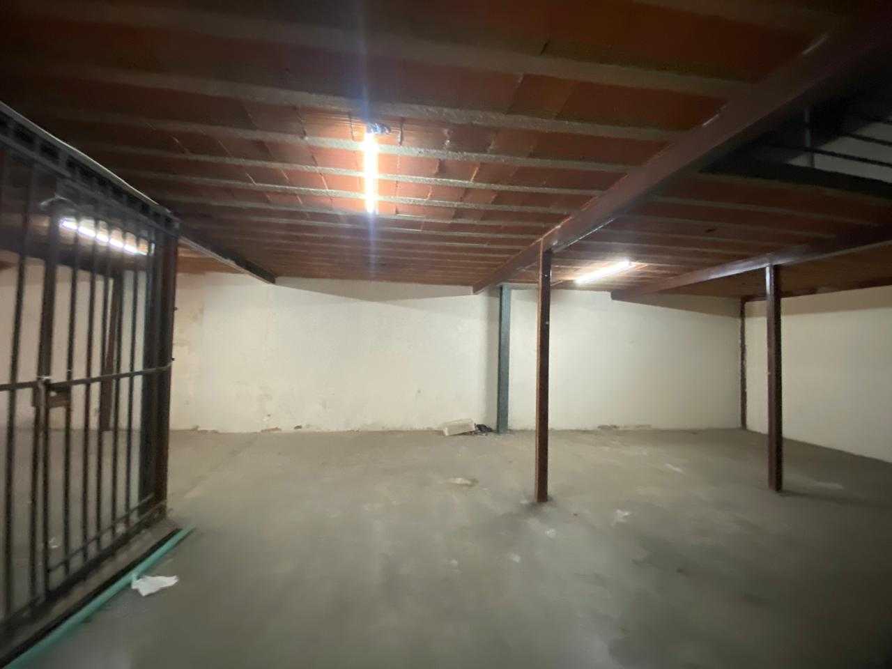 Depósito-Galpão-Armazém para alugar, 360m² - Foto 9