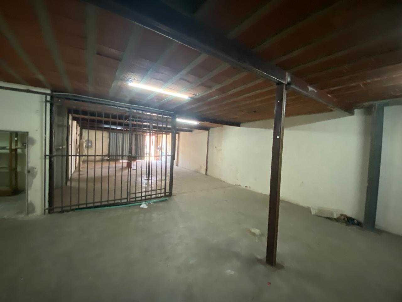 Depósito-Galpão-Armazém para alugar, 360m² - Foto 22