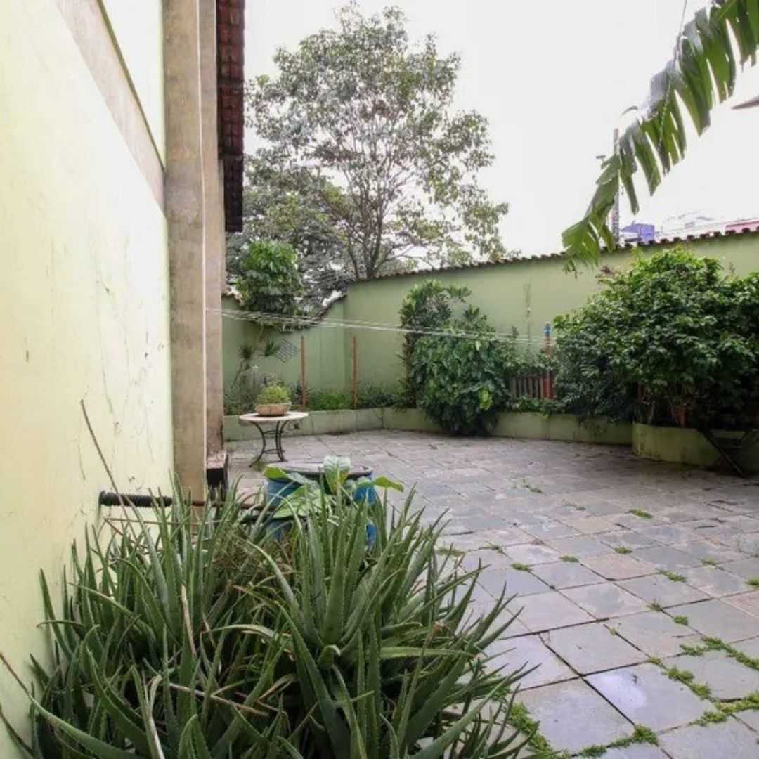 Casa para alugar com 5 quartos, 480m² - Foto 5