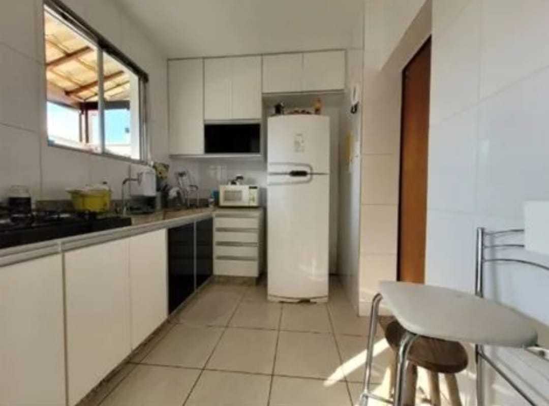 Apartamento à venda com 3 quartos, 150m² - Foto 5