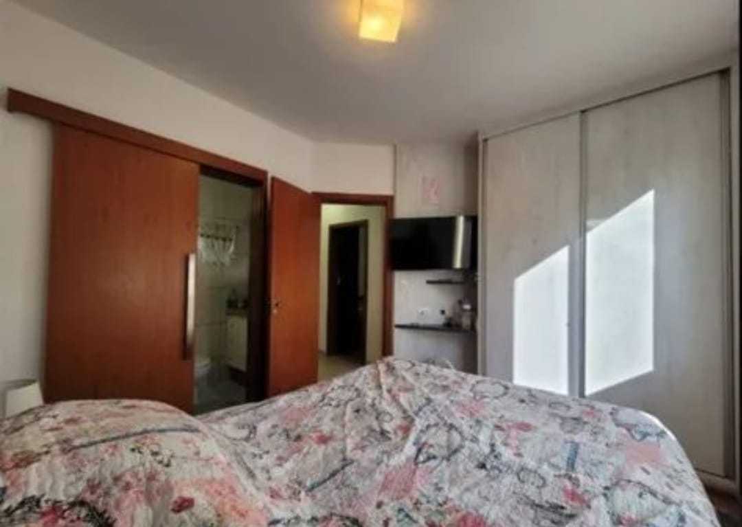 Apartamento à venda com 3 quartos, 150m² - Foto 7