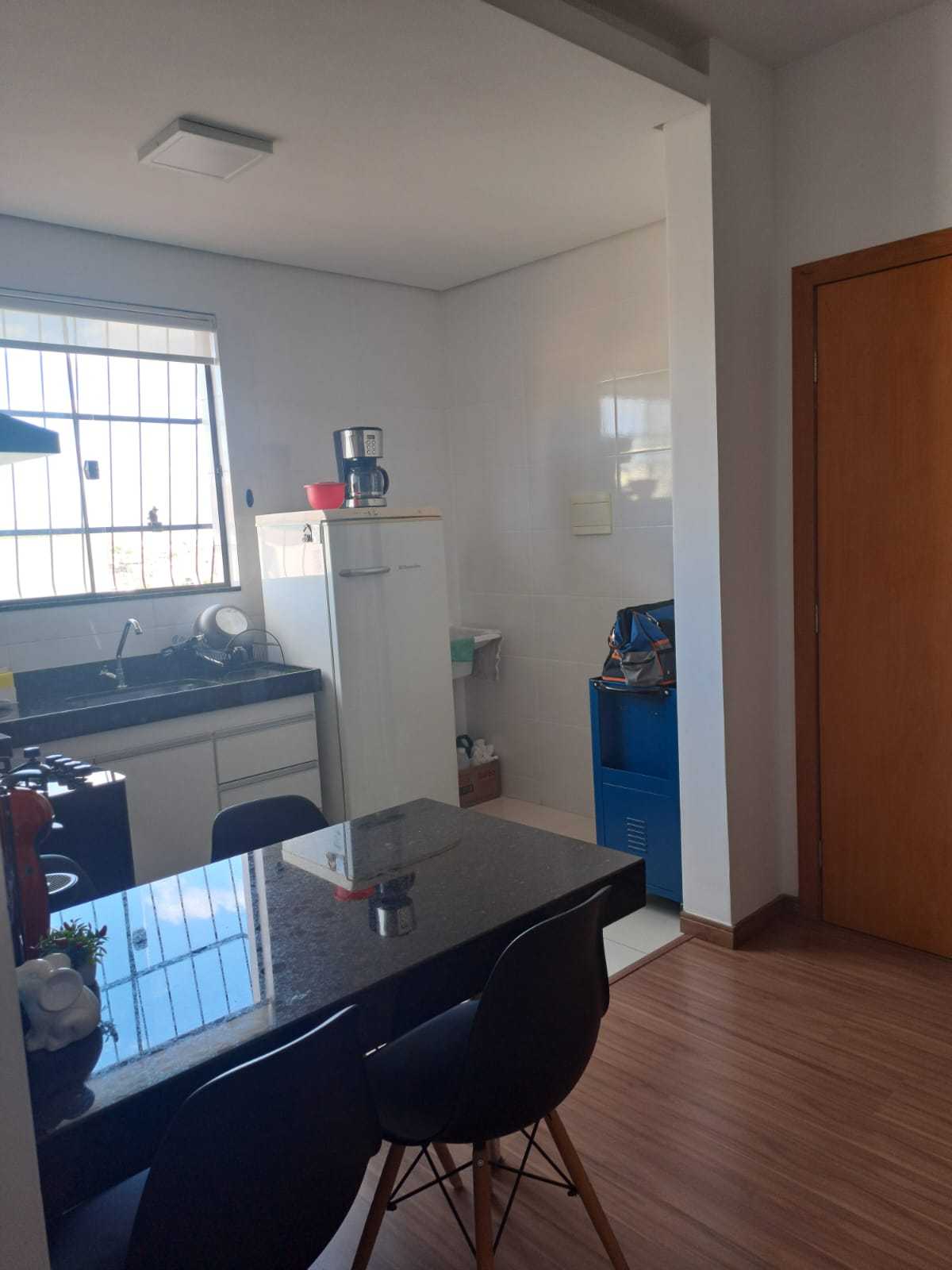 Apartamento à venda com 2 quartos, 58m² - Foto 3