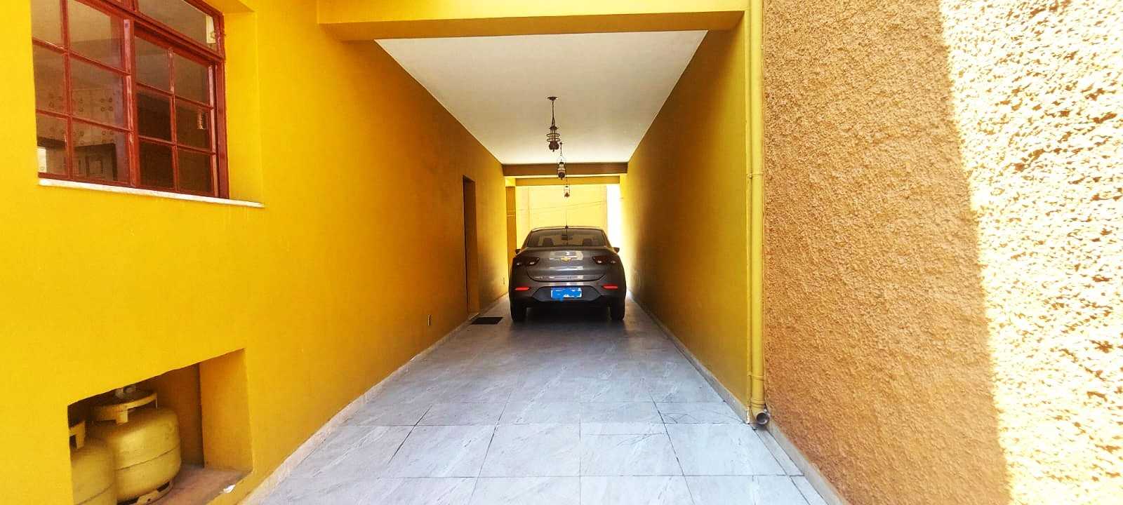 Casa à venda com 5 quartos, 250m² - Foto 15