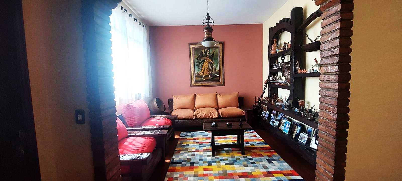 Casa à venda com 5 quartos, 250m² - Foto 8