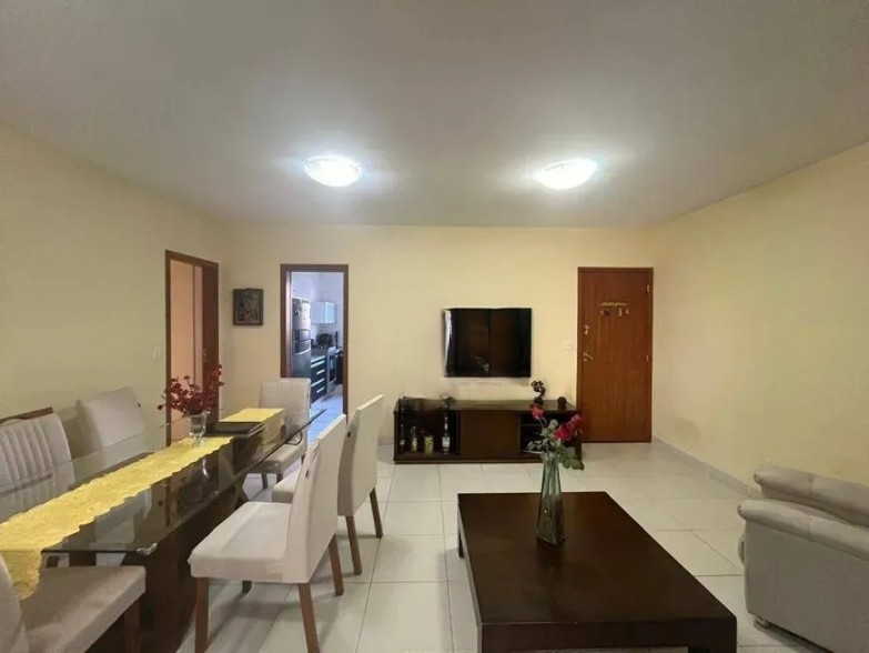 Apartamento à venda com 4 quartos, 66m² - Foto 2