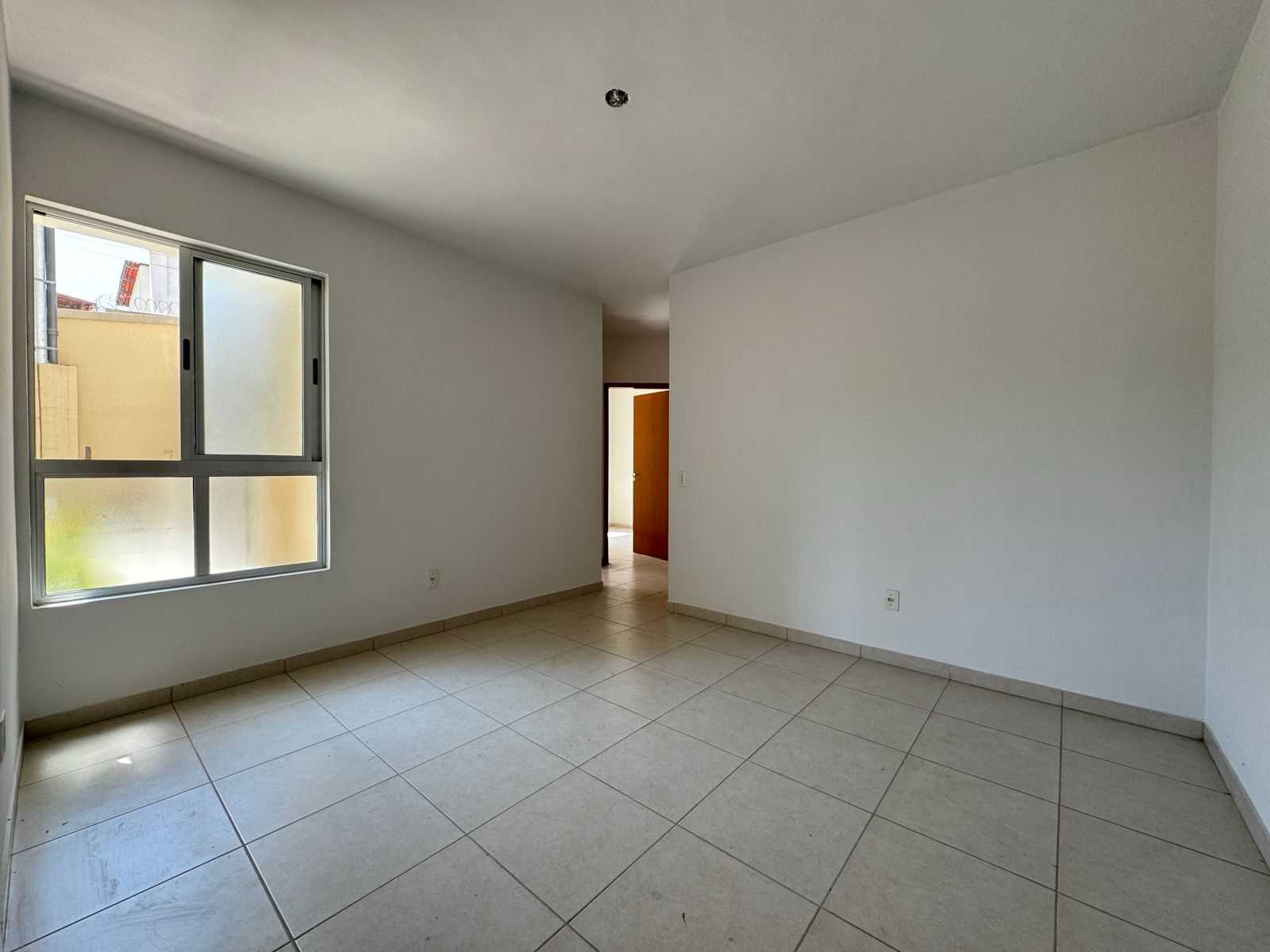 Apartamento à venda com 2 quartos, 52m² - Foto 2