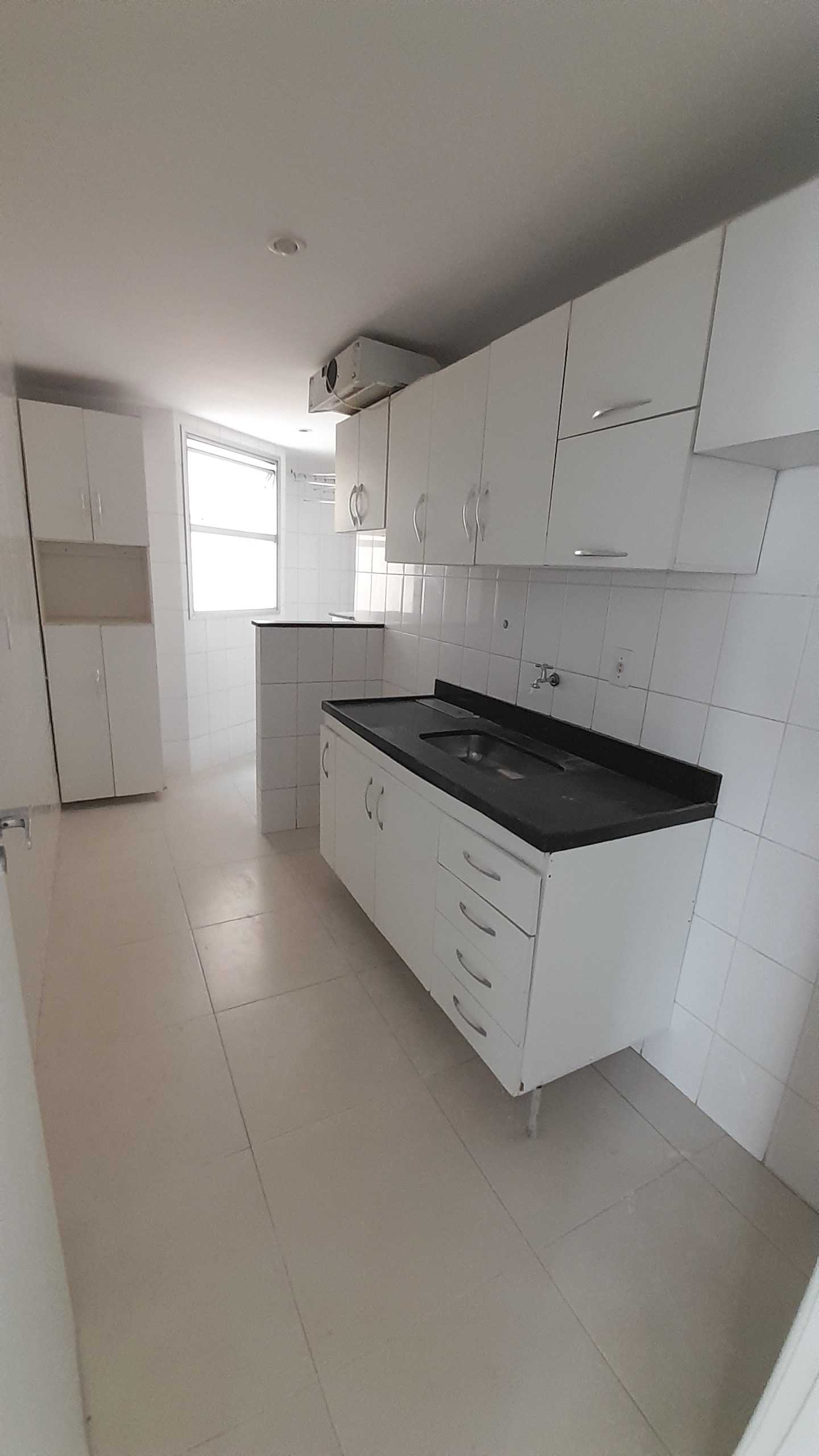 Apartamento à venda com 3 quartos, 75m² - Foto 17