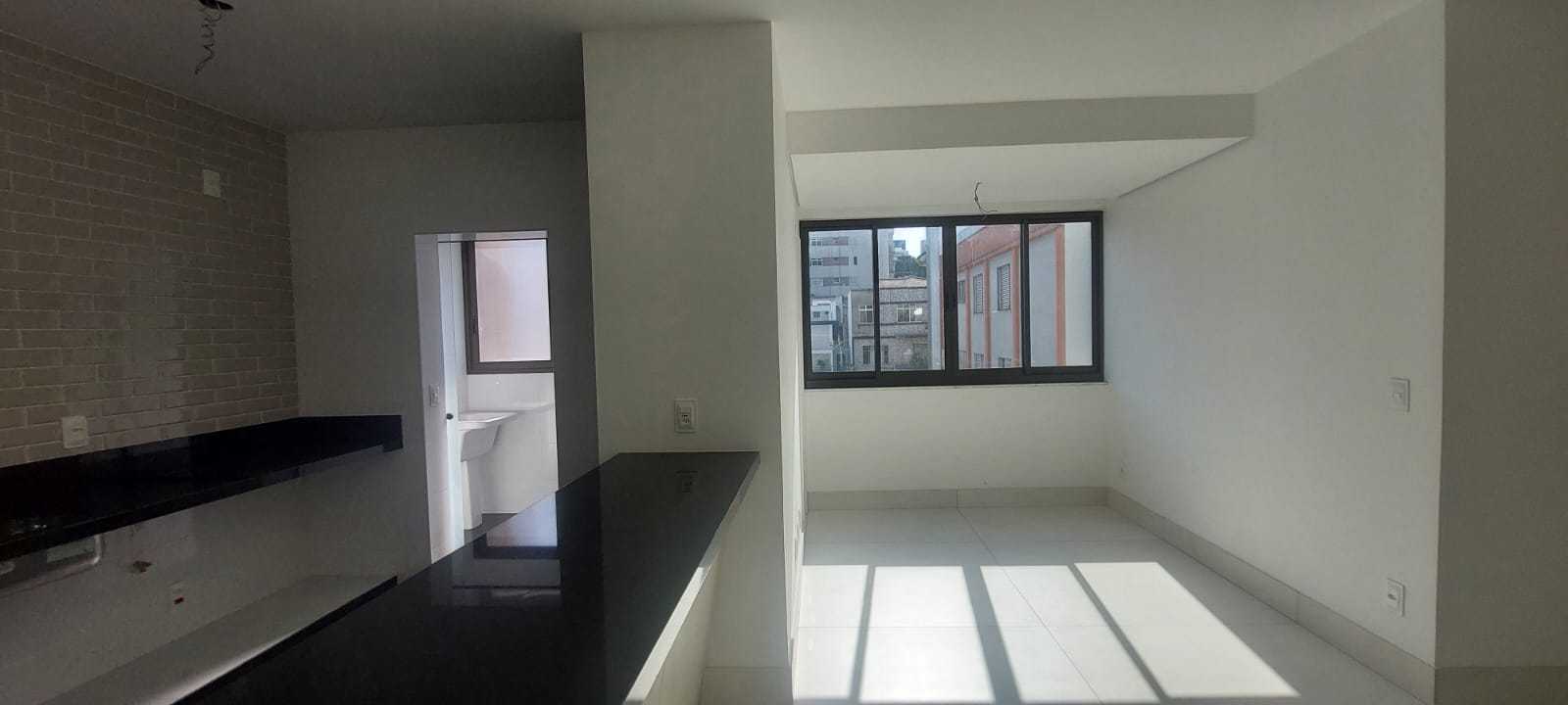 Apartamento à venda com 3 quartos, 80m² - Foto 2