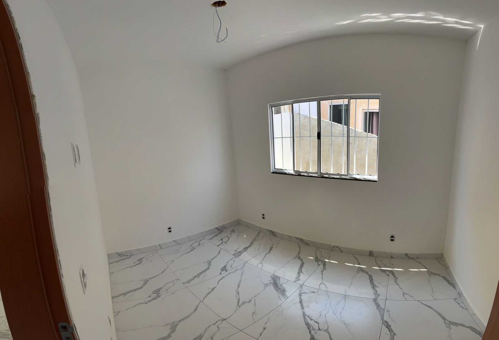 Casa à venda com 3 quartos, 85m² - Foto 4