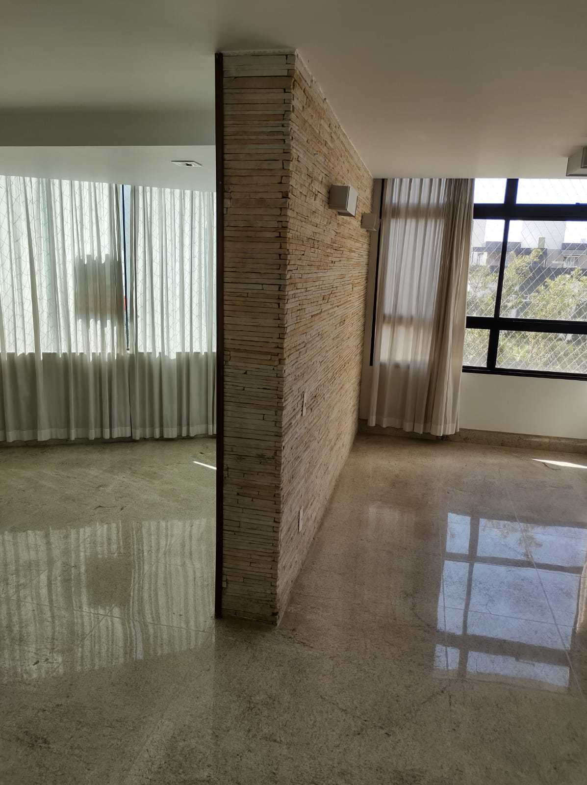 Apartamento à venda com 4 quartos, 188m² - Foto 1