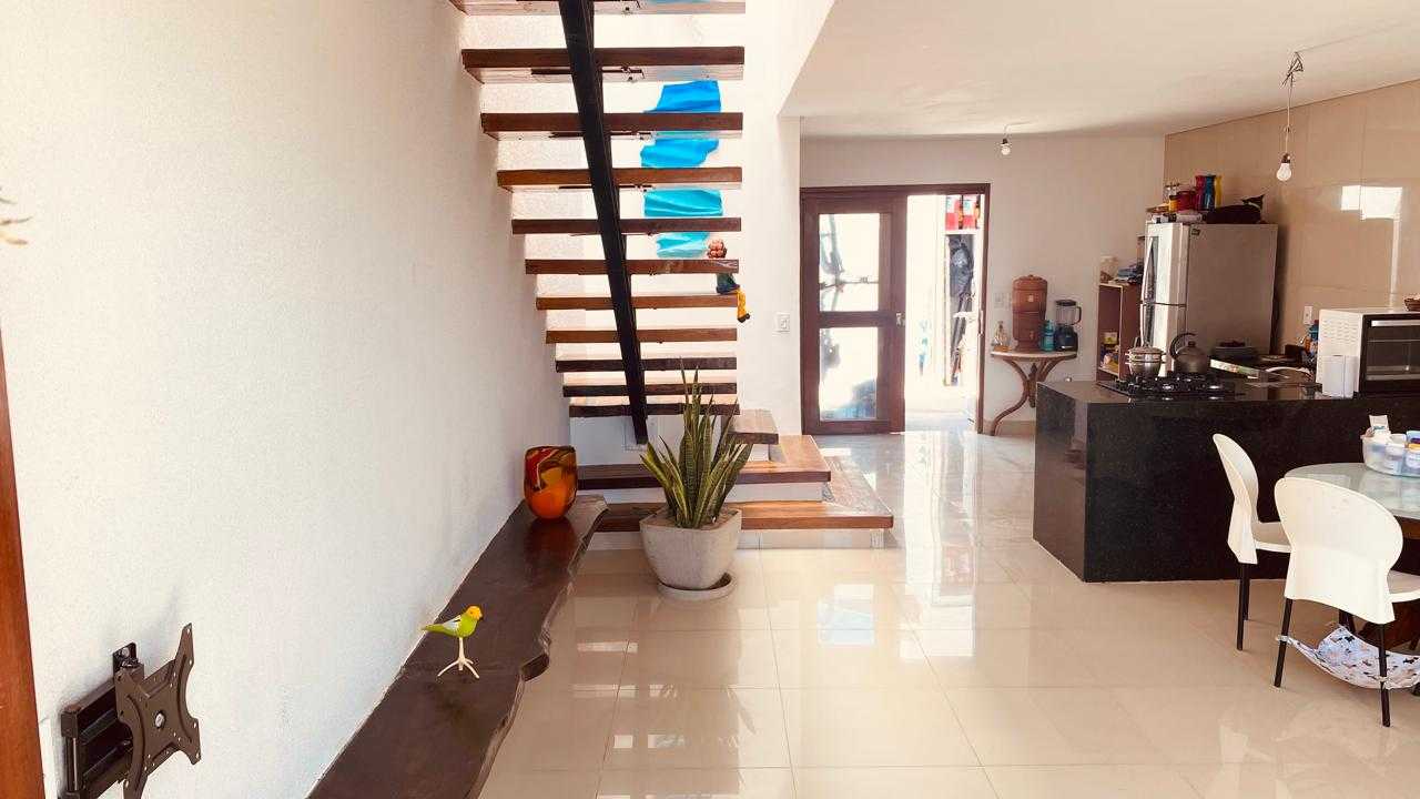 Casa à venda com 3 quartos, 110m² - Foto 12