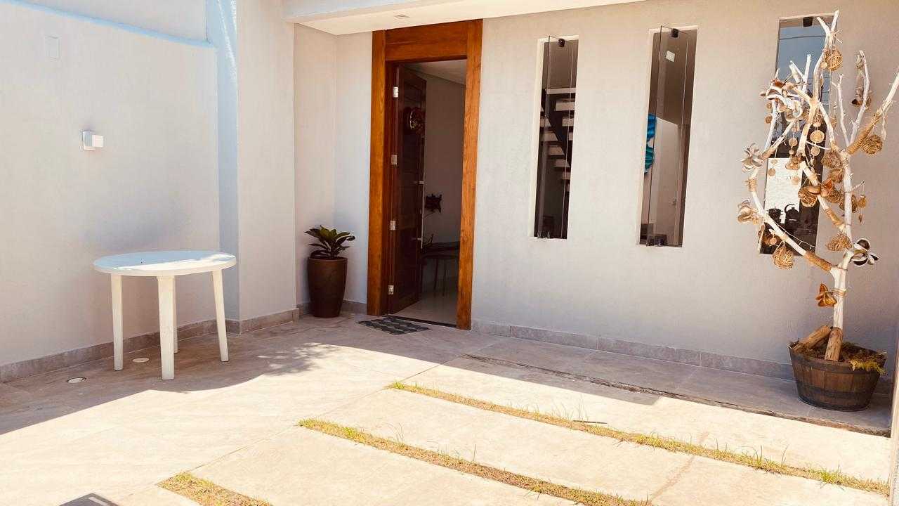 Casa à venda com 3 quartos, 110m² - Foto 16