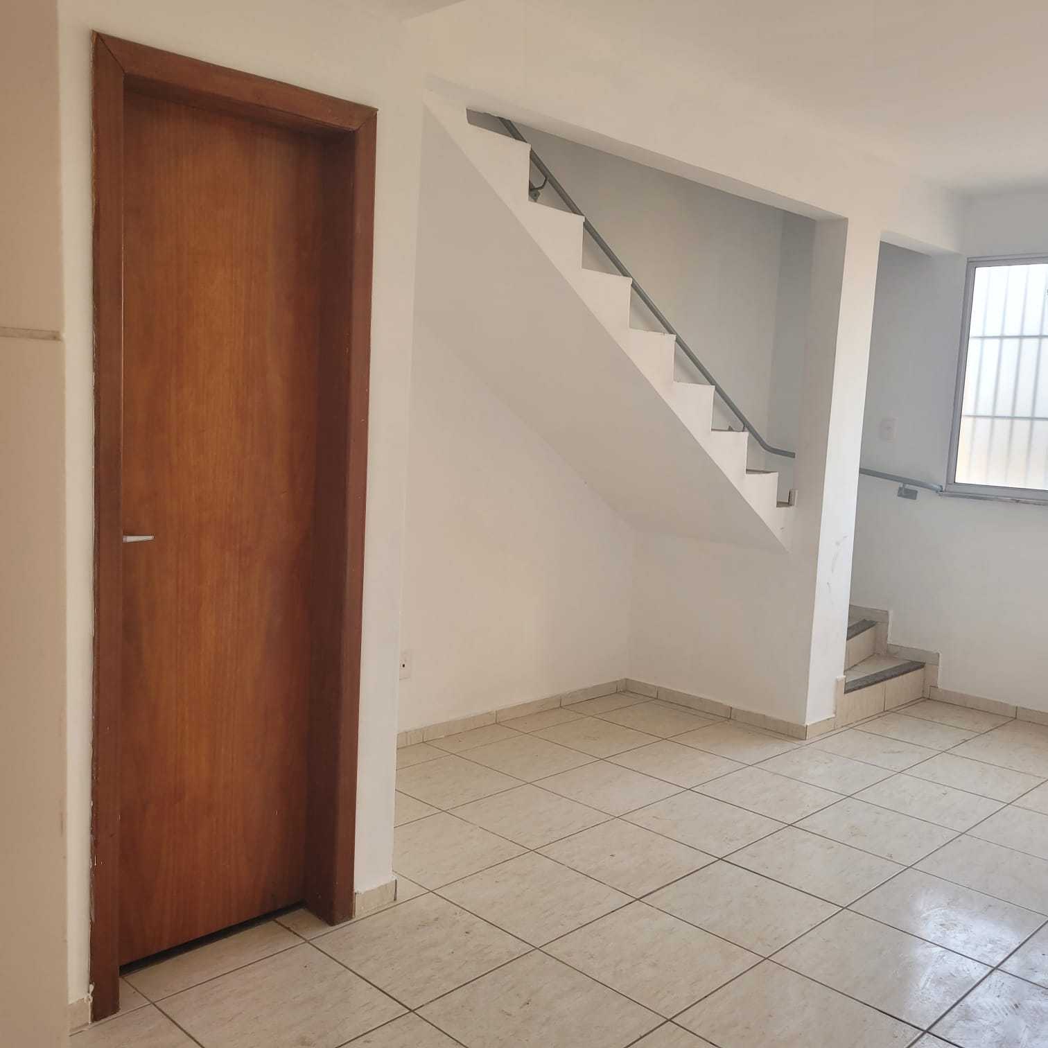 Casa à venda com 2 quartos, 110m² - Foto 5