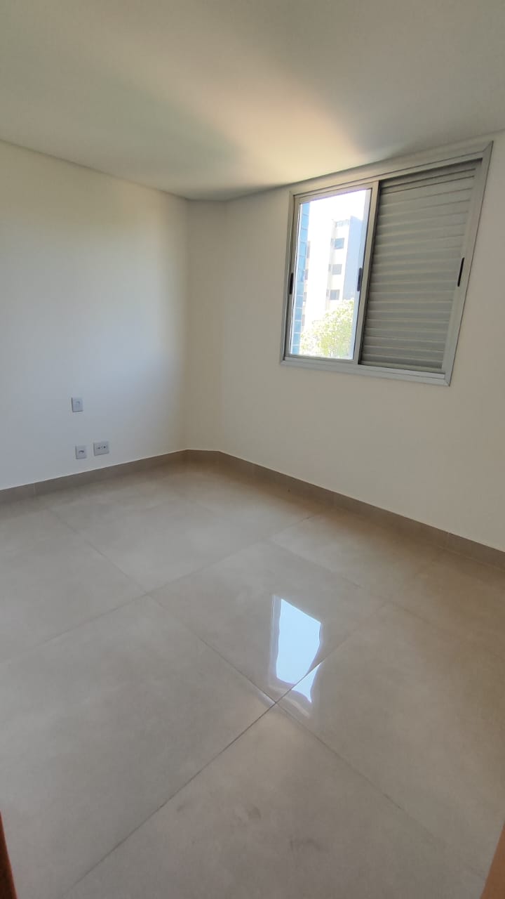 Apartamento à venda com 3 quartos, 85m² - Foto 18