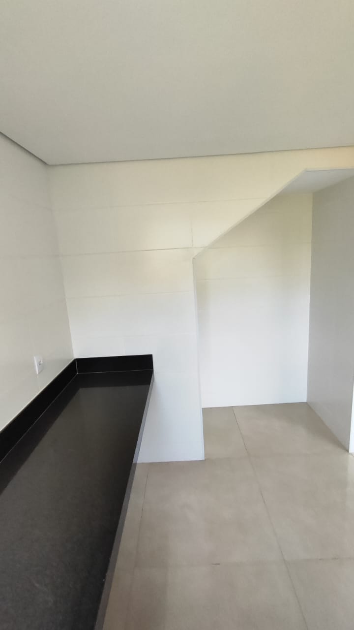 Apartamento à venda com 3 quartos, 85m² - Foto 9