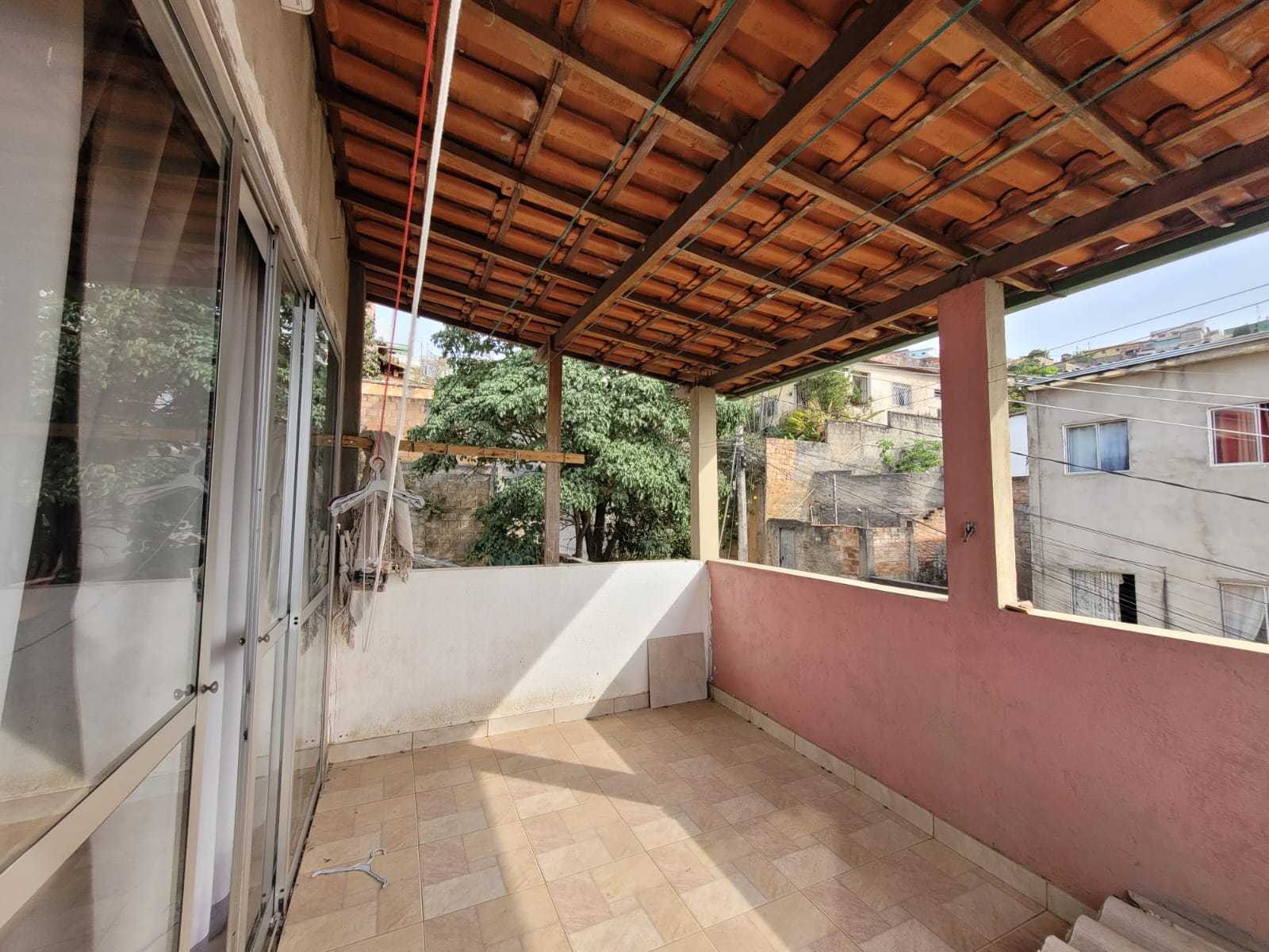 Casa à venda com 4 quartos, 226m² - Foto 6