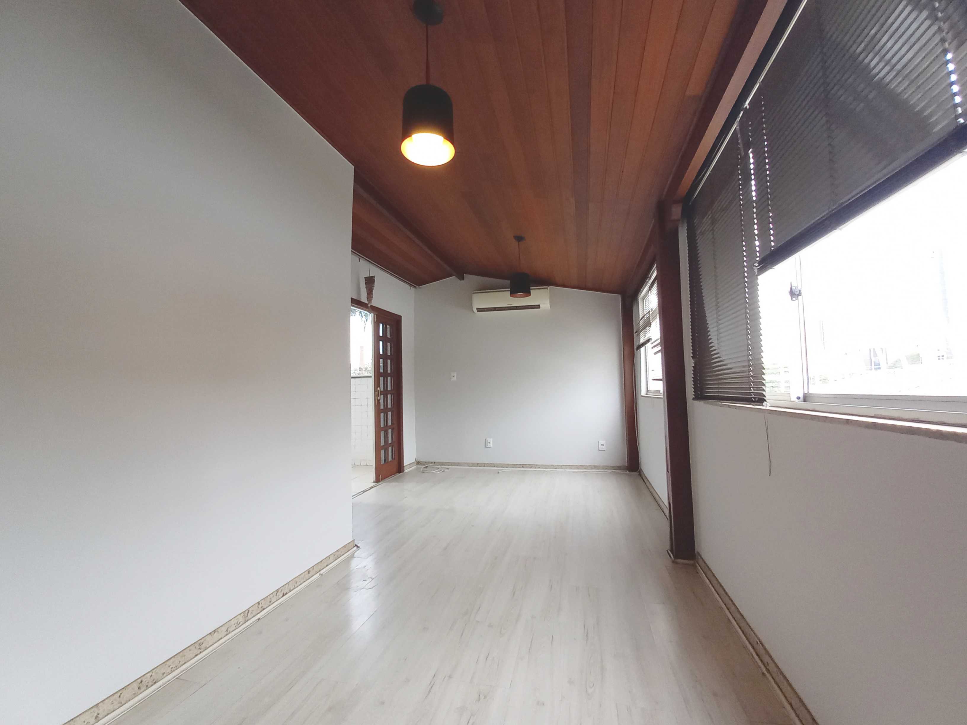 Apartamento à venda com 4 quartos, 142m² - Foto 12