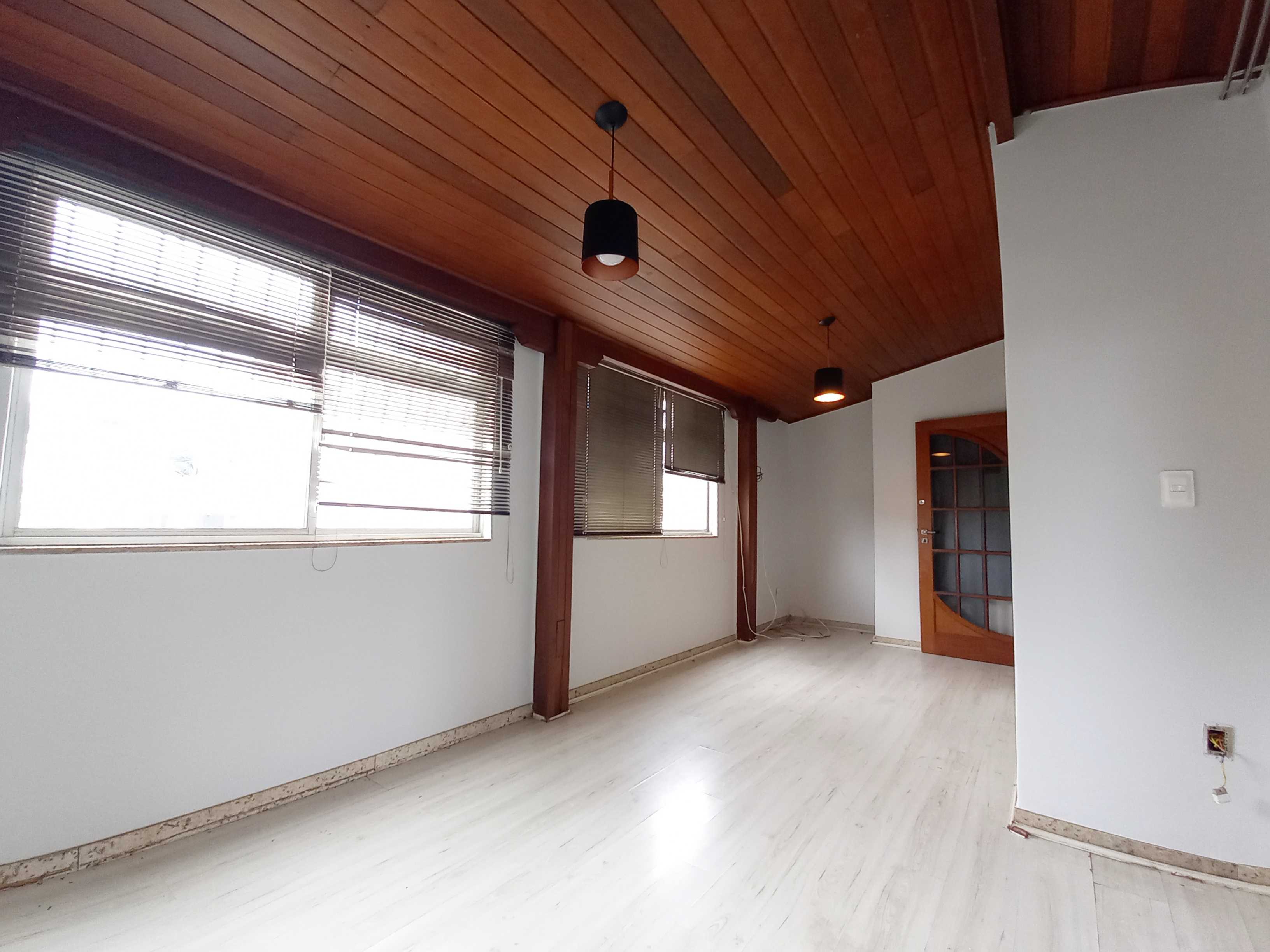 Apartamento à venda com 4 quartos, 142m² - Foto 13