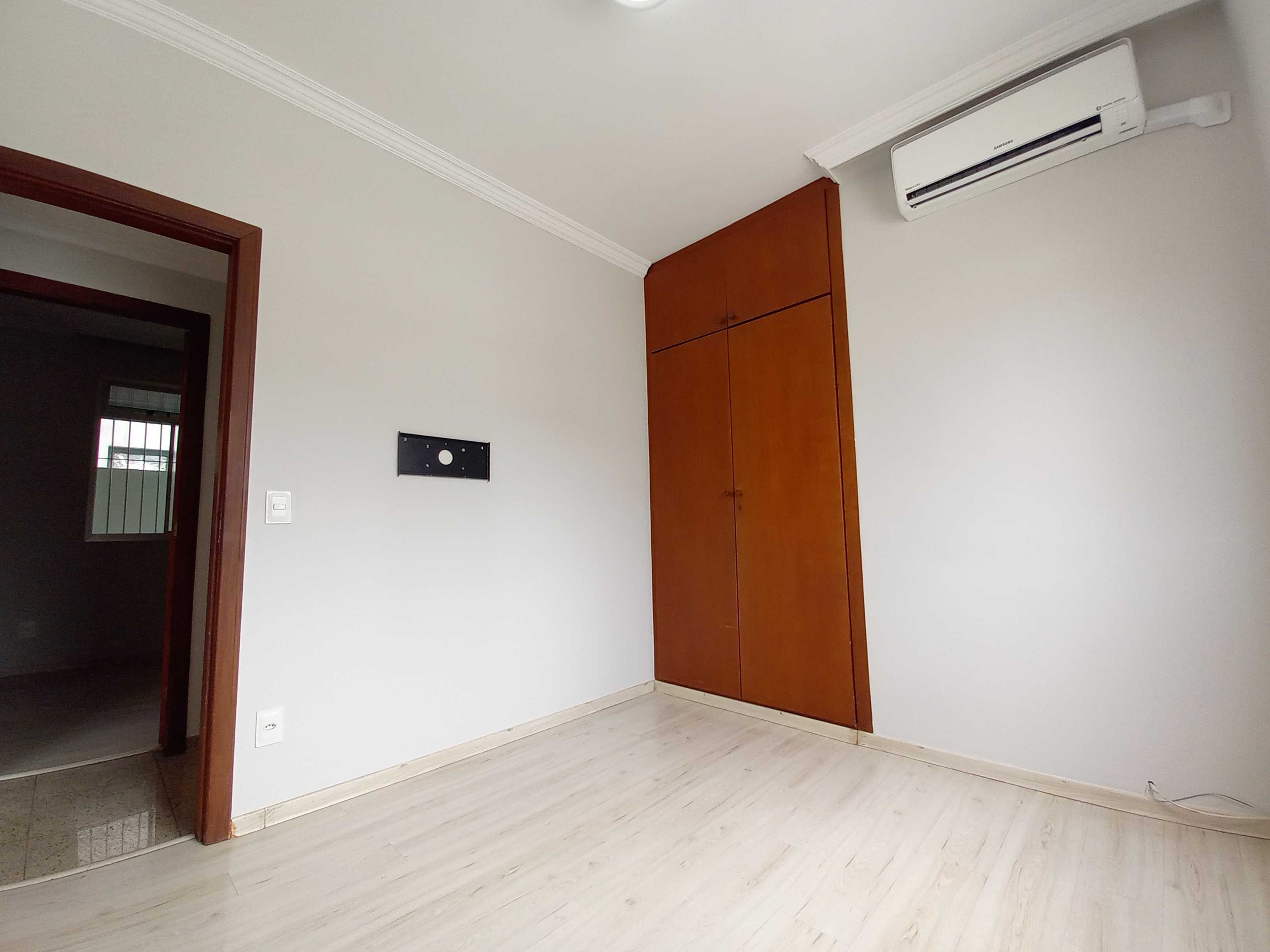 Apartamento à venda com 4 quartos, 142m² - Foto 10