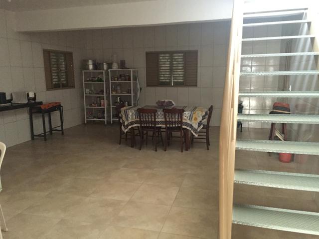 Chácara à venda com 3 quartos, 2400m² - Foto 9