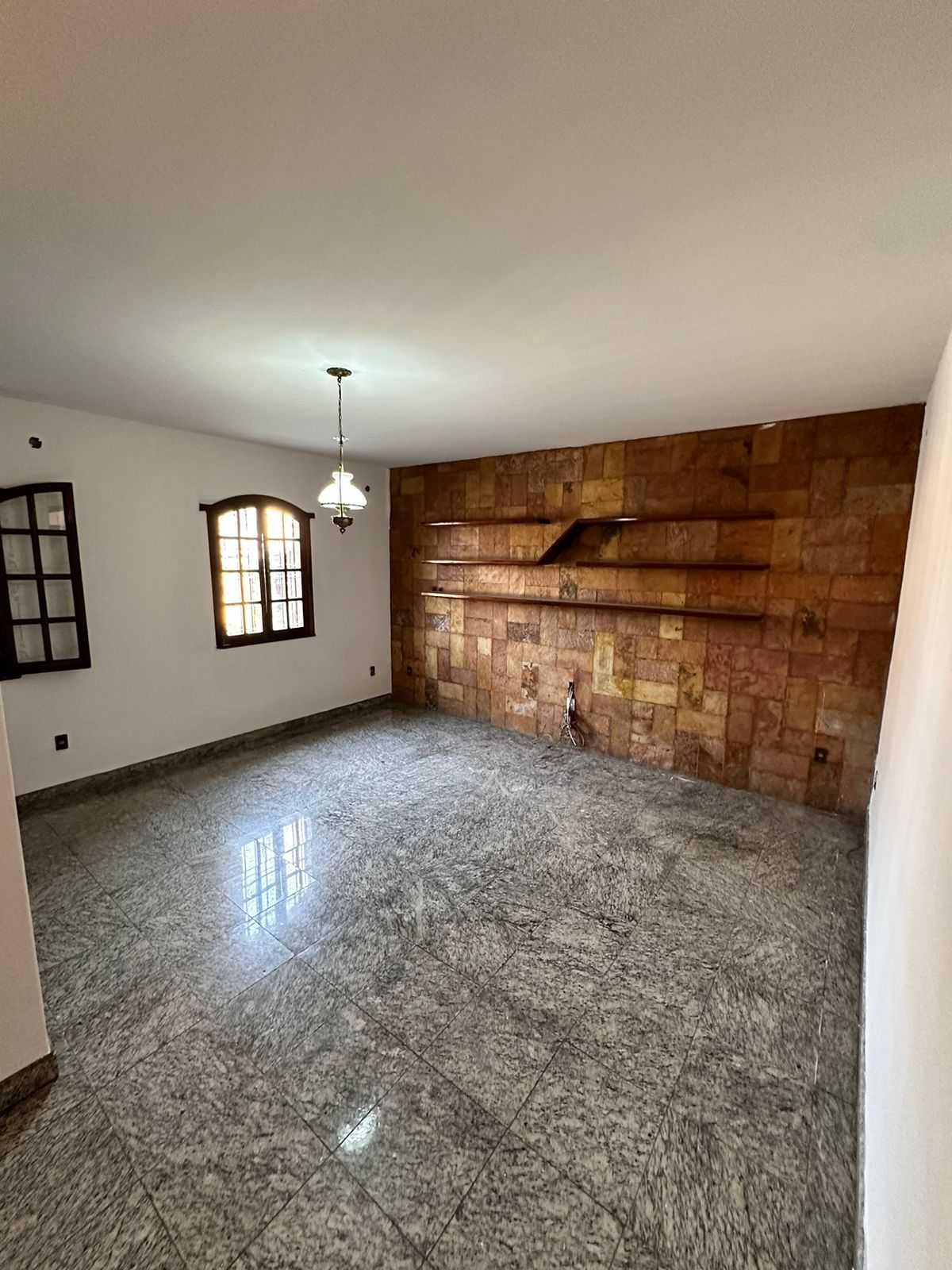 Casa à venda com 4 quartos, 360m² - Foto 8