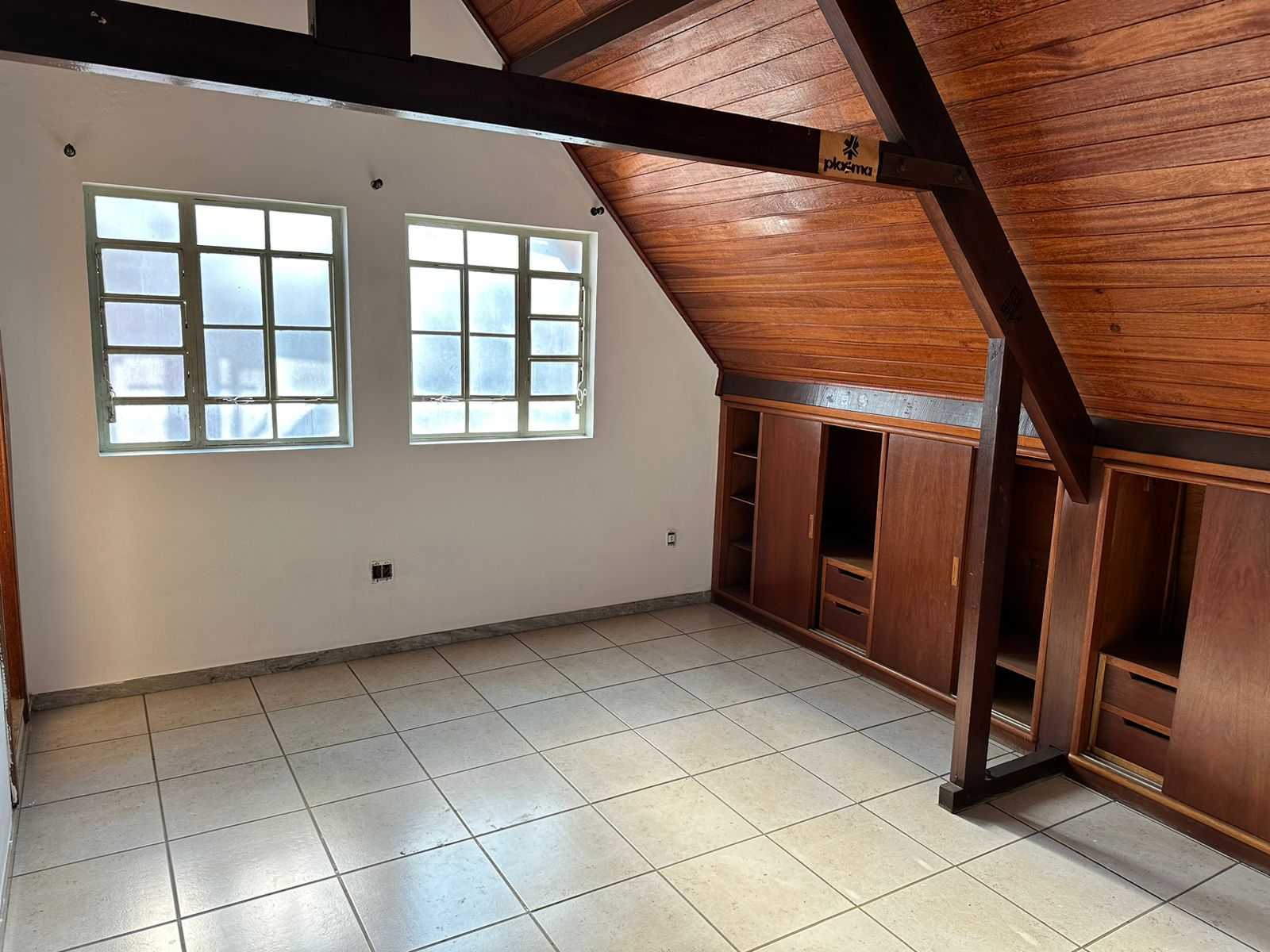 Casa à venda com 4 quartos, 360m² - Foto 23