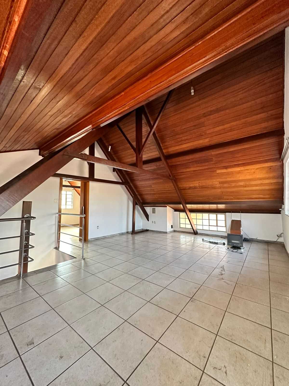 Casa à venda com 4 quartos, 360m² - Foto 19