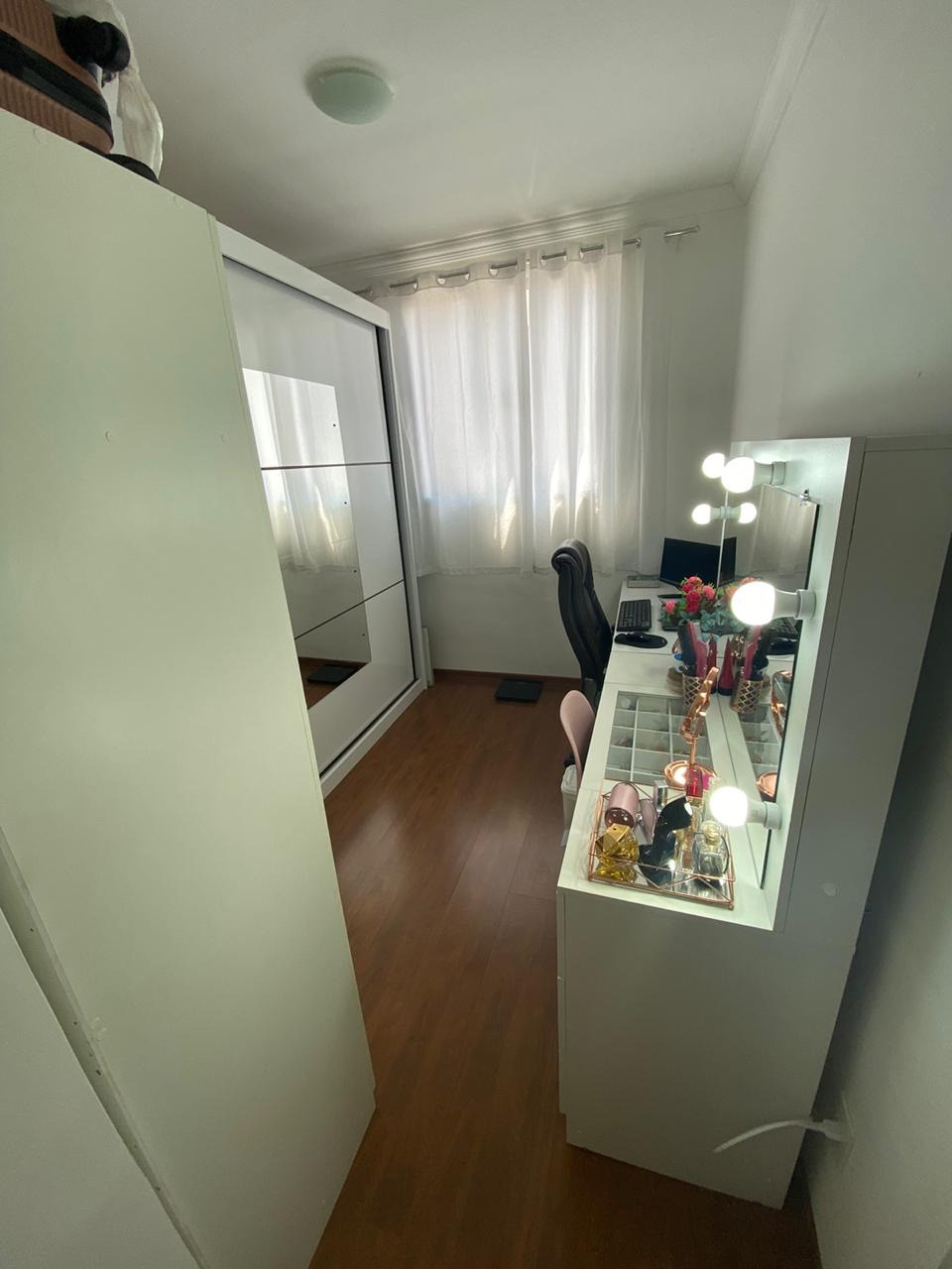 Apartamento à venda com 2 quartos, 50m² - Foto 4