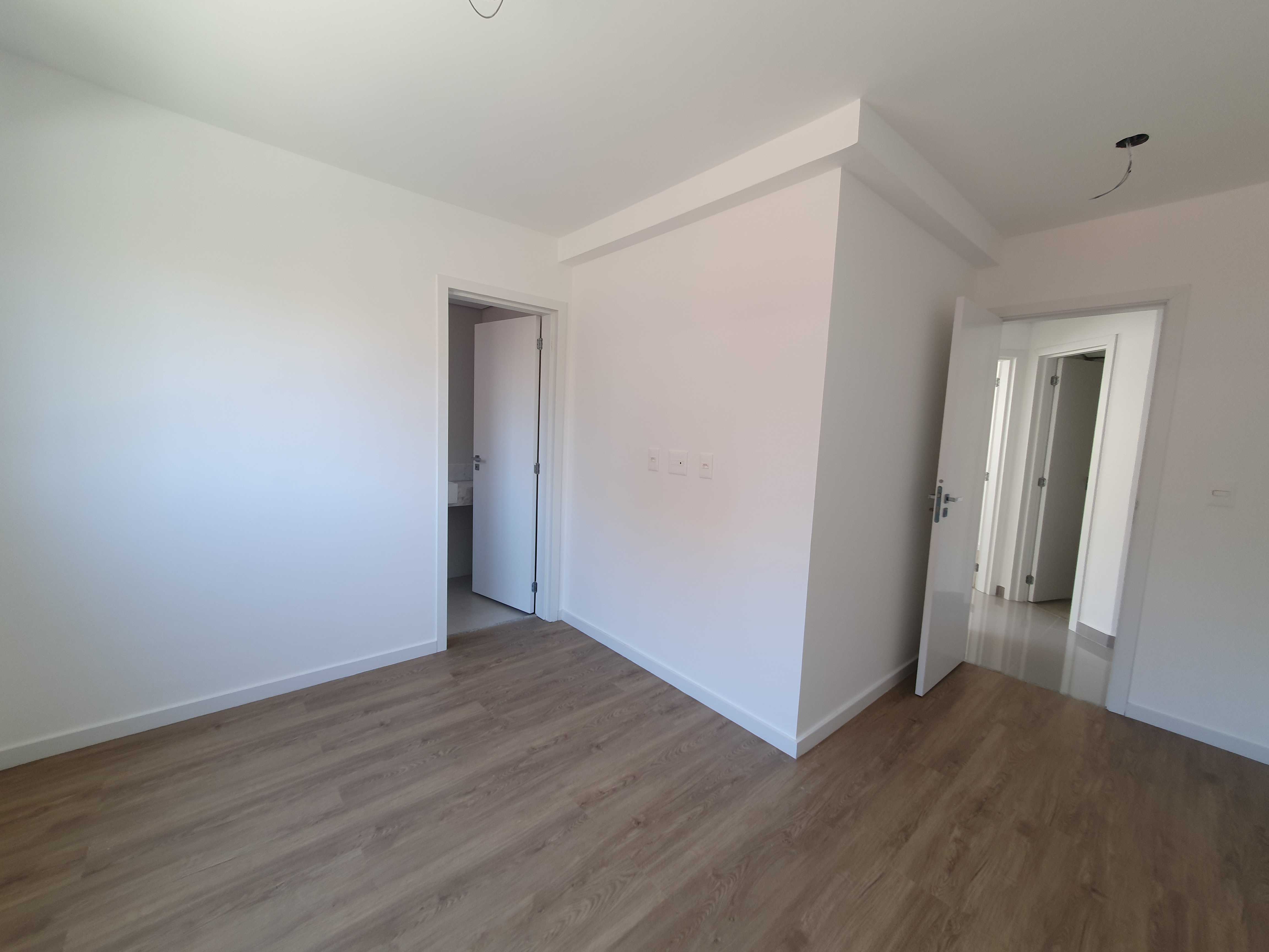 Apartamento à venda com 3 quartos, 135m² - Foto 9