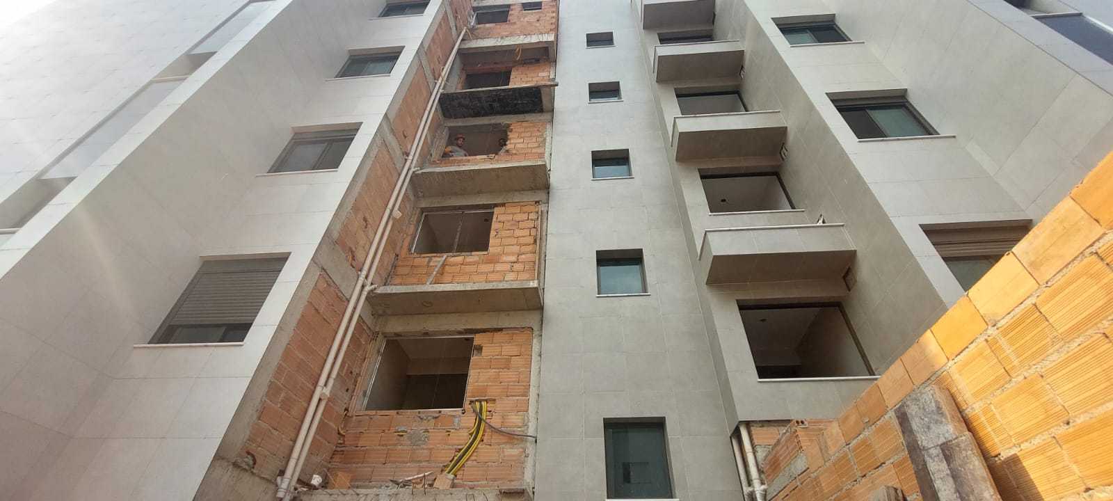 Apartamento à venda com 3 quartos, 143m² - Foto 9