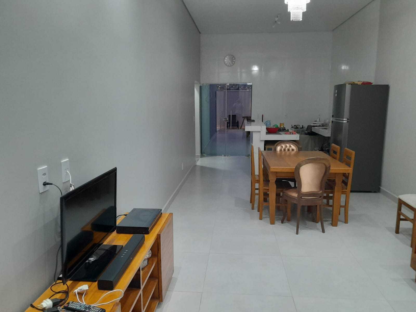 Casa à venda com 3 quartos, 152m² - Foto 4