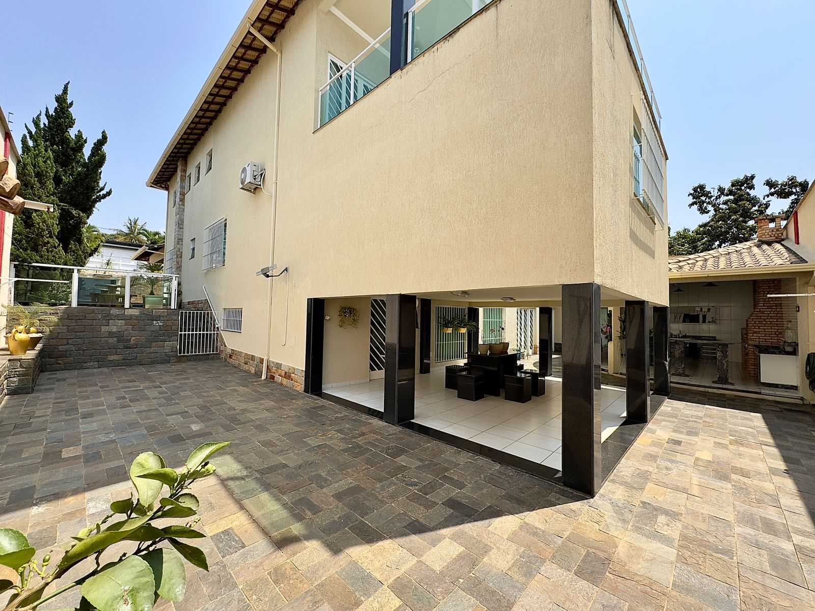 Casa à venda com 4 quartos, 600m² - Foto 9