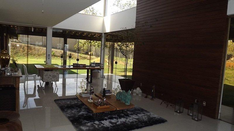 Casa de Condomínio à venda com 3 quartos, 1038m² - Foto 3