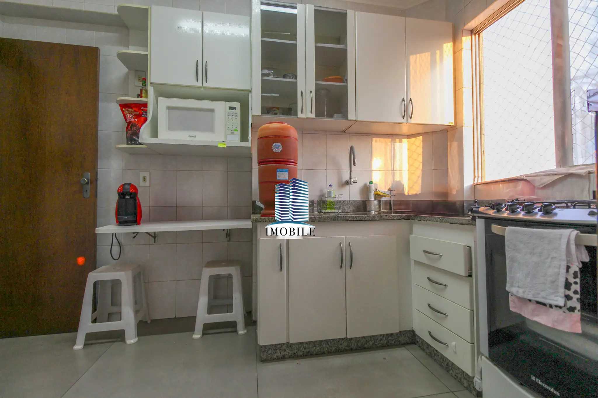 Casa à venda com 4 quartos, 160m² - Foto 14