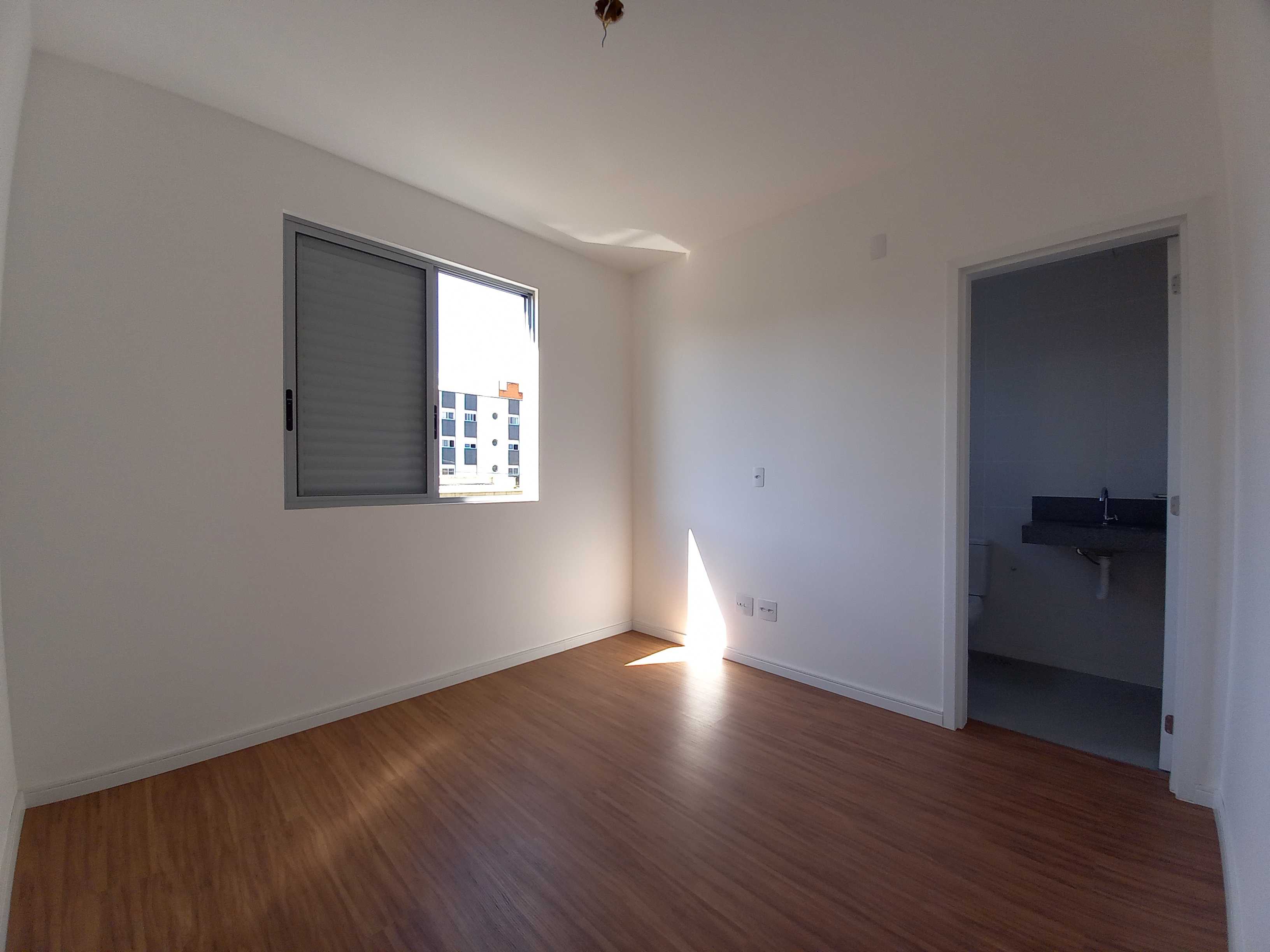 Apartamento à venda com 2 quartos, 66m² - Foto 5