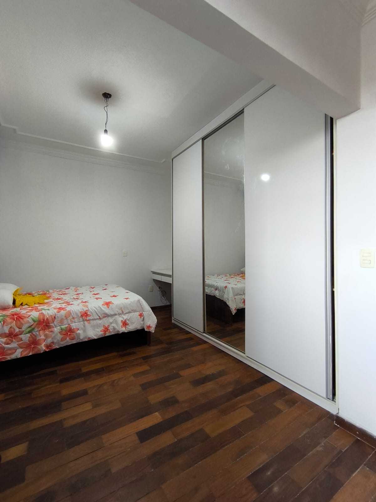 Casa à venda com 3 quartos, 240m² - Foto 13