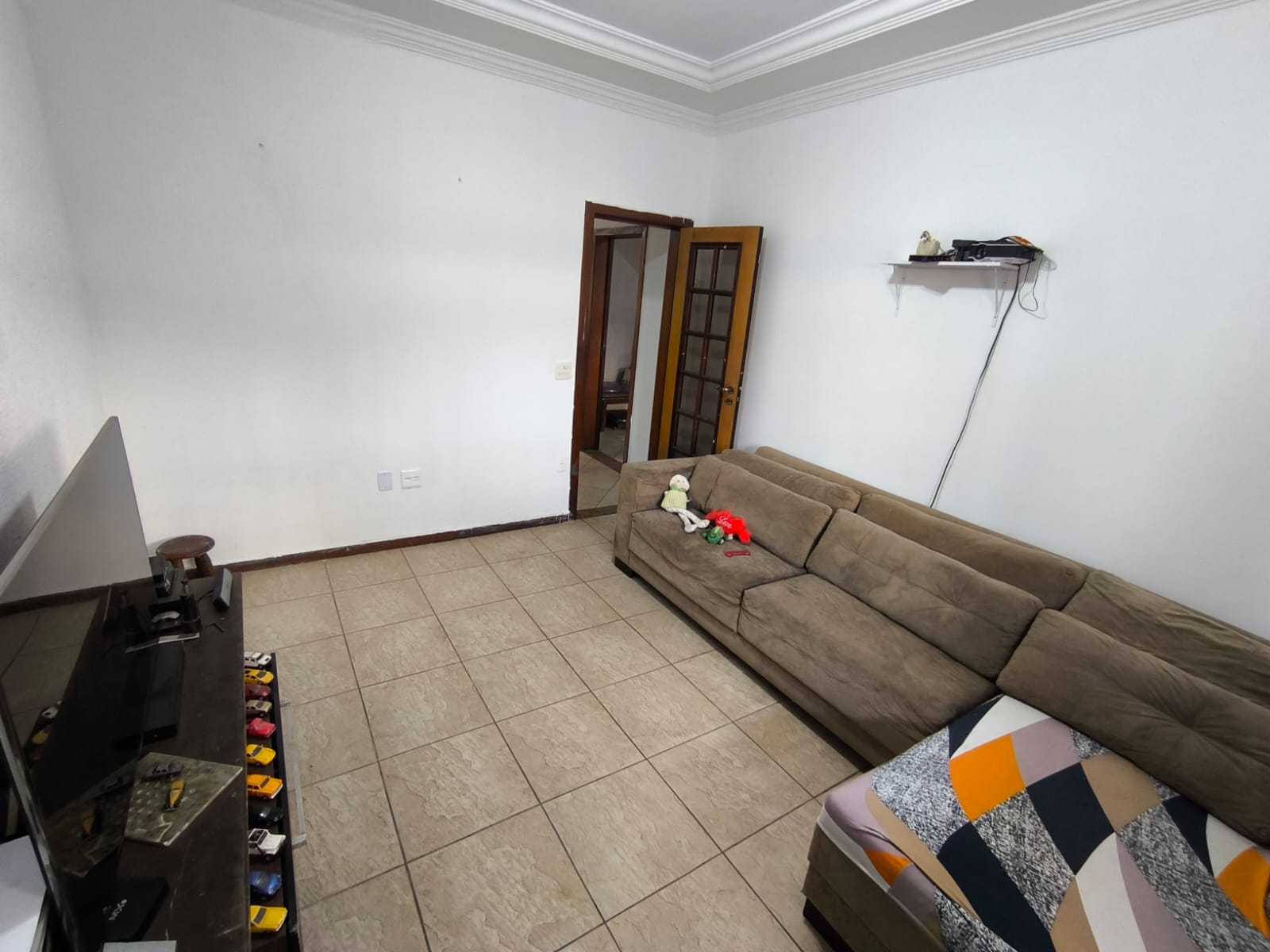 Casa à venda com 3 quartos, 240m² - Foto 6