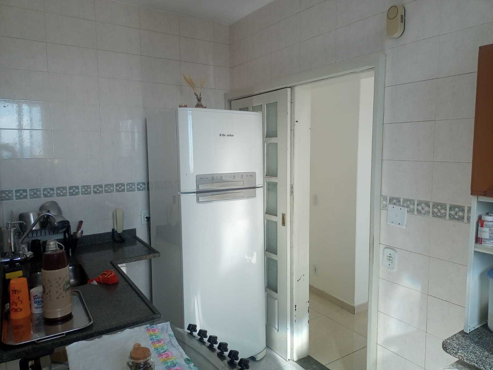 Apartamento à venda com 2 quartos, 56m² - Foto 3