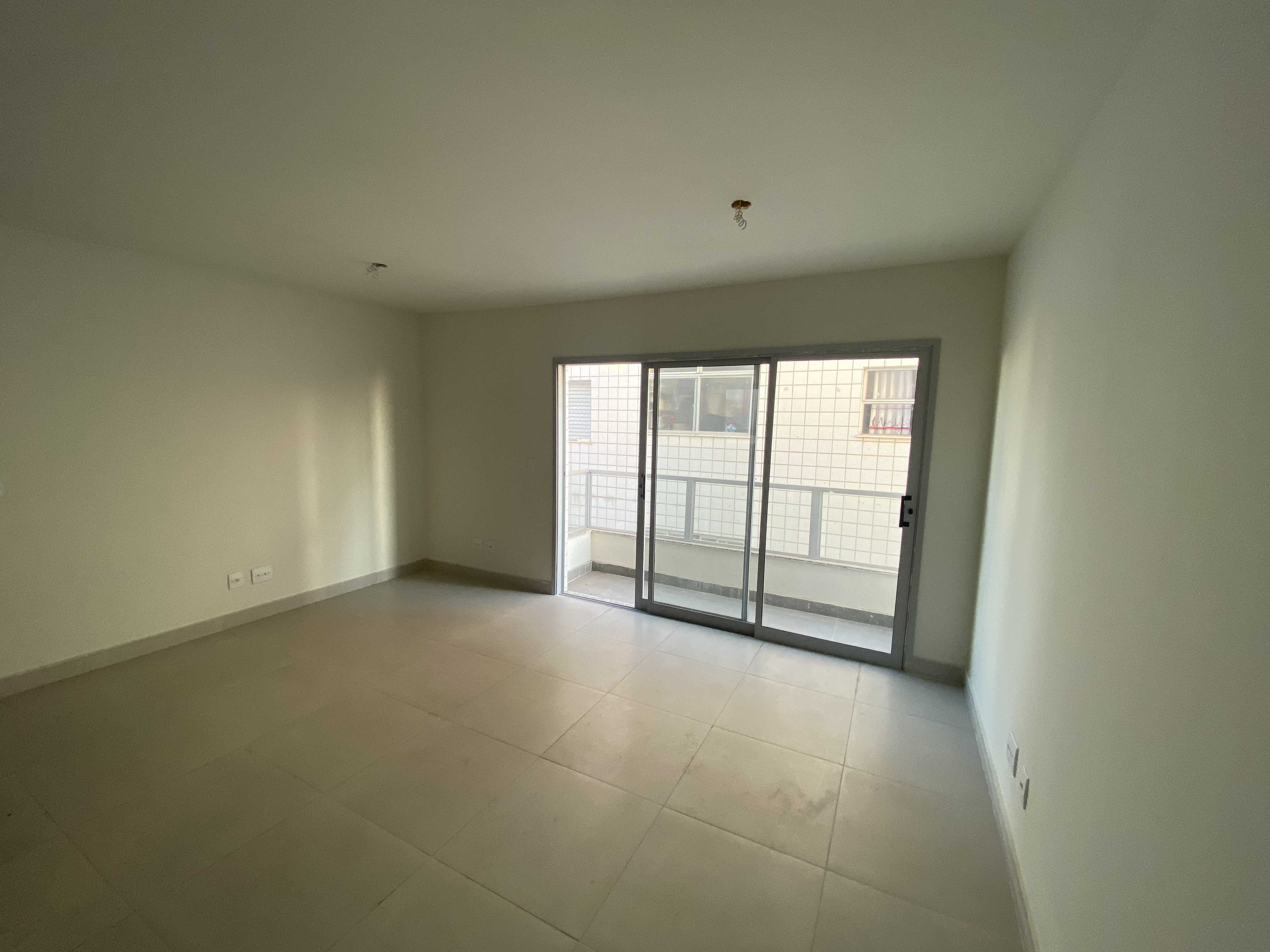 Apartamento à venda com 3 quartos, 85m² - Foto 4