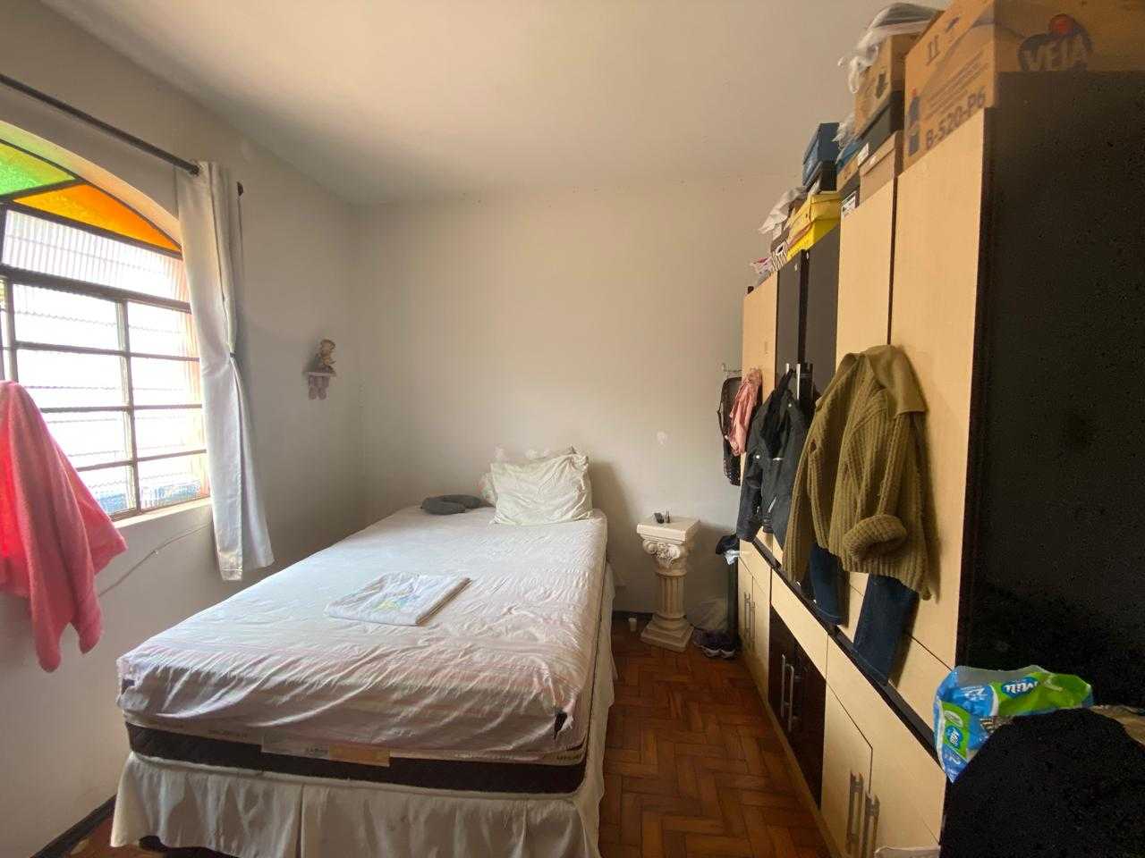 Casa à venda com 5 quartos, 207m² - Foto 19