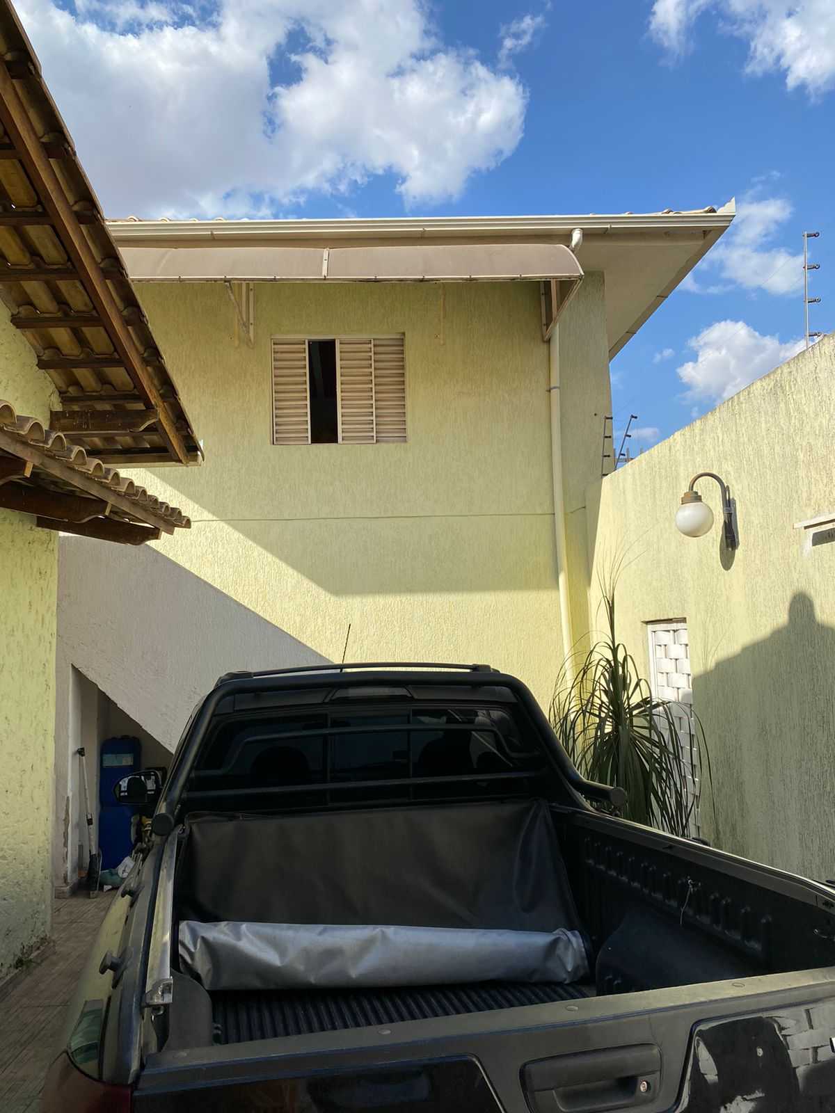 Casa à venda com 3 quartos, 360m² - Foto 3